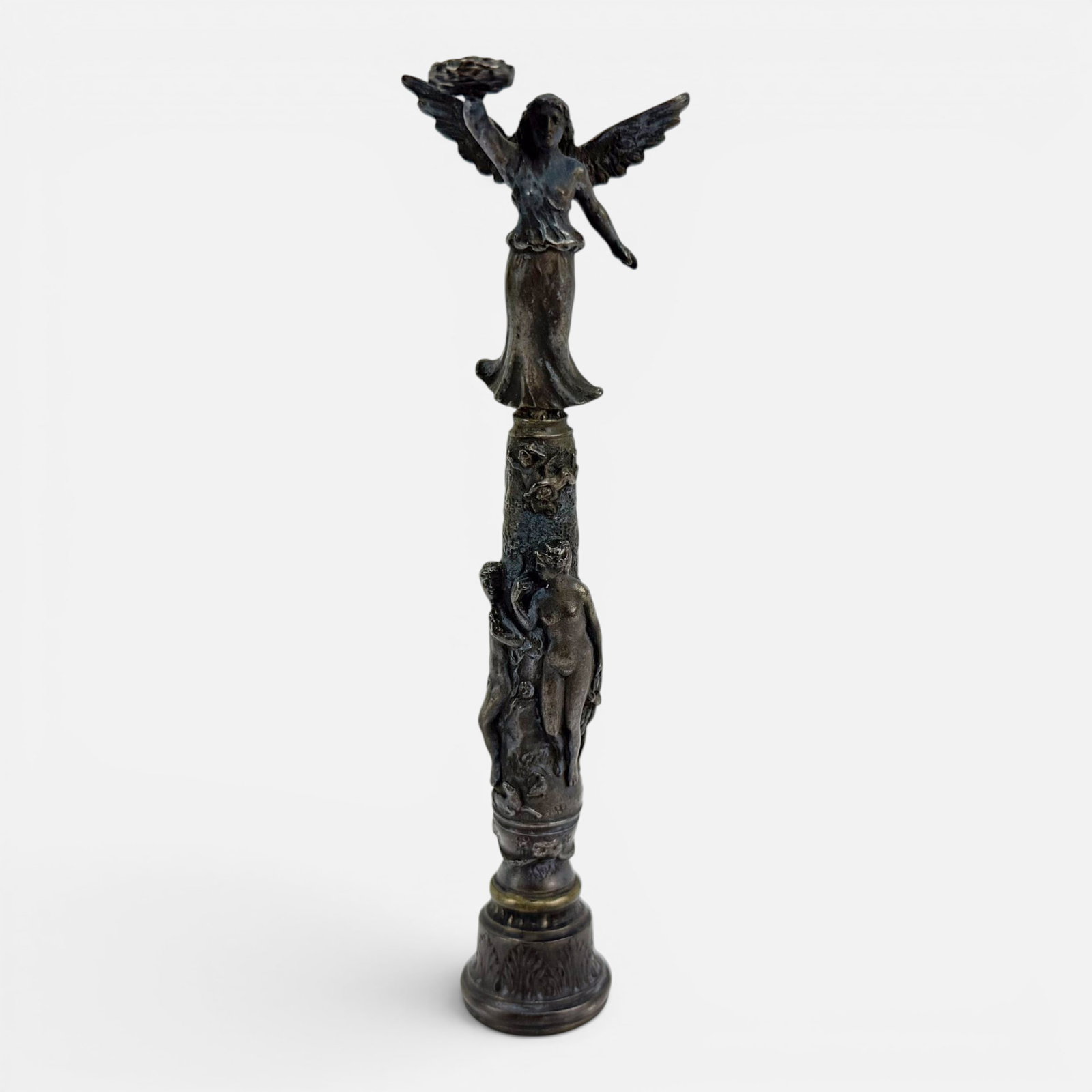 Antique Cast Bronze Winged Victory Wax Letter Seal/Stamp: Cast mid 19thC. Very good with no breaks or repairs. For shipping, we highly recommend Donald Camden at UPS Store 4608. Alternatively, reach out to one of our preferred shippers listed at the link bel