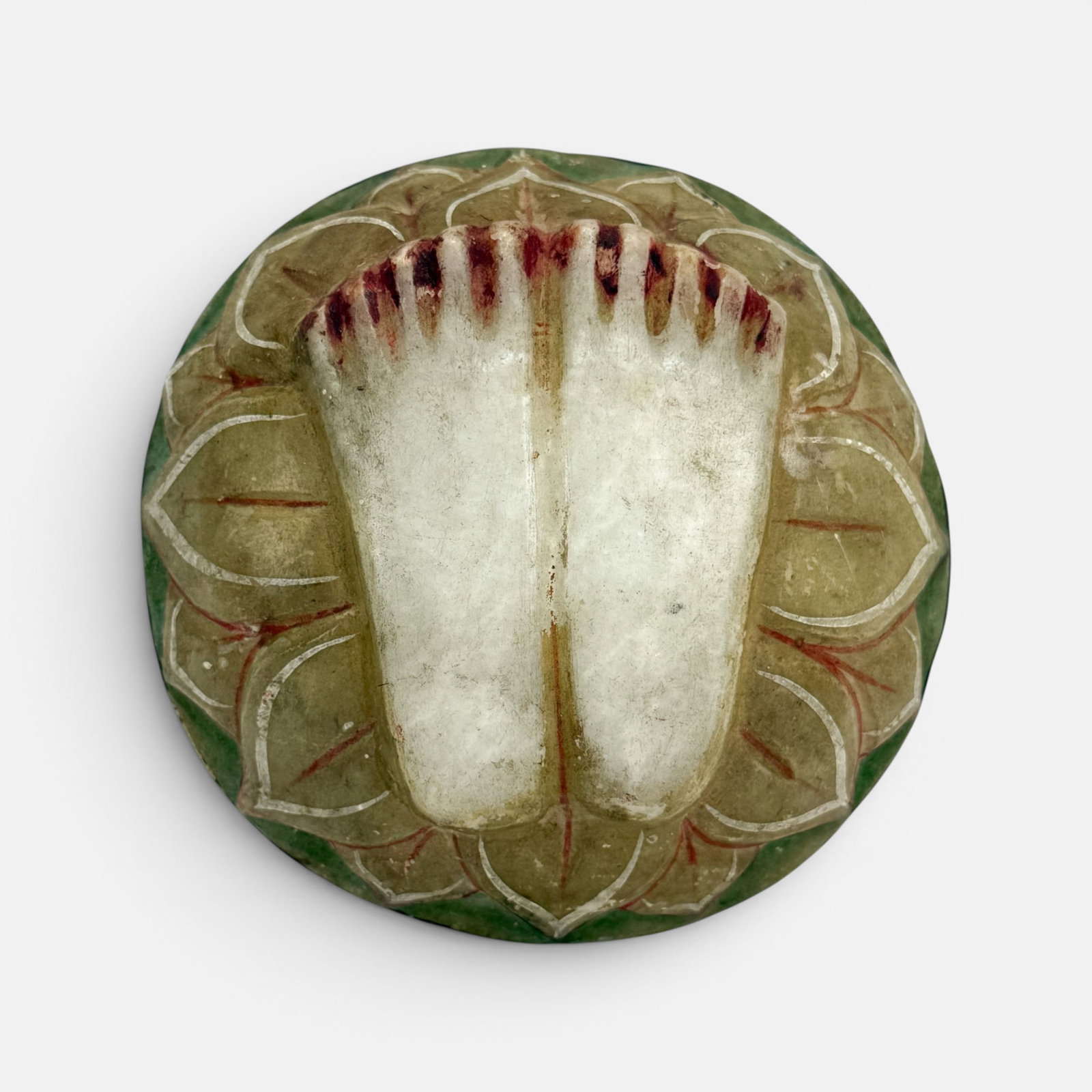 Antique Indian Soapstone Carved Stone Feet Charan Paduka Sculpture: Ca. last half 19thC. Good age-appropriate condition with no major chips, cracks or repairs. . For shipping, we highly recommend Donald Camden at UPS Store 4608. Alternatively, reach out to one of our 