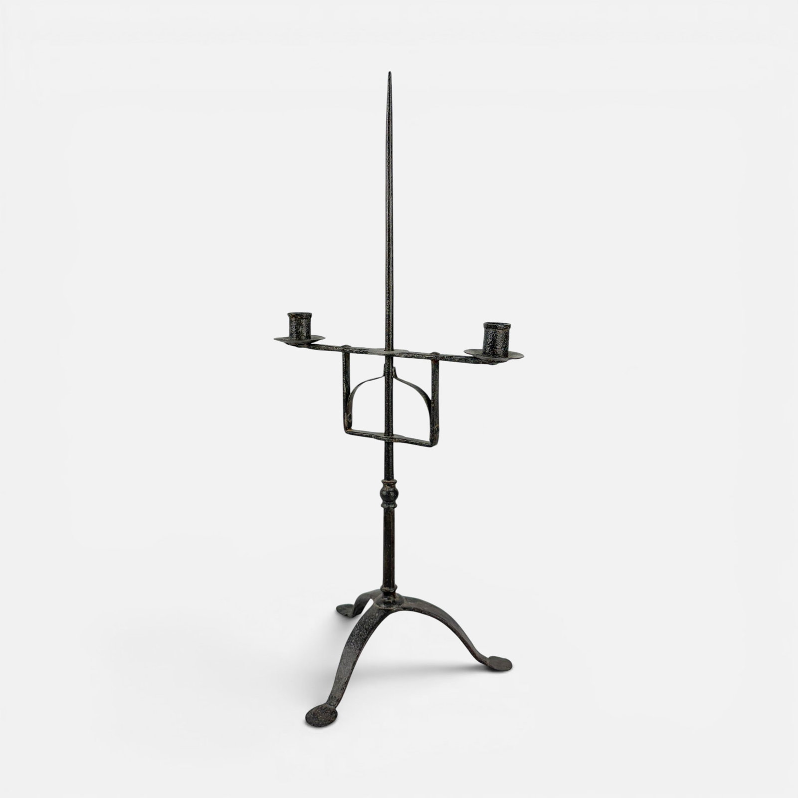 Antique 18thC Wrought Iron Table Top Candlestand Two-Arm Tripod Adjustable Candleholder: Ex. Robert Flourance collection, VA. For shipping, we highly recommend Donald Camden at UPS Store 4608. Alternatively, reach out to one of our preferred shippers listed at the link below or elect for 