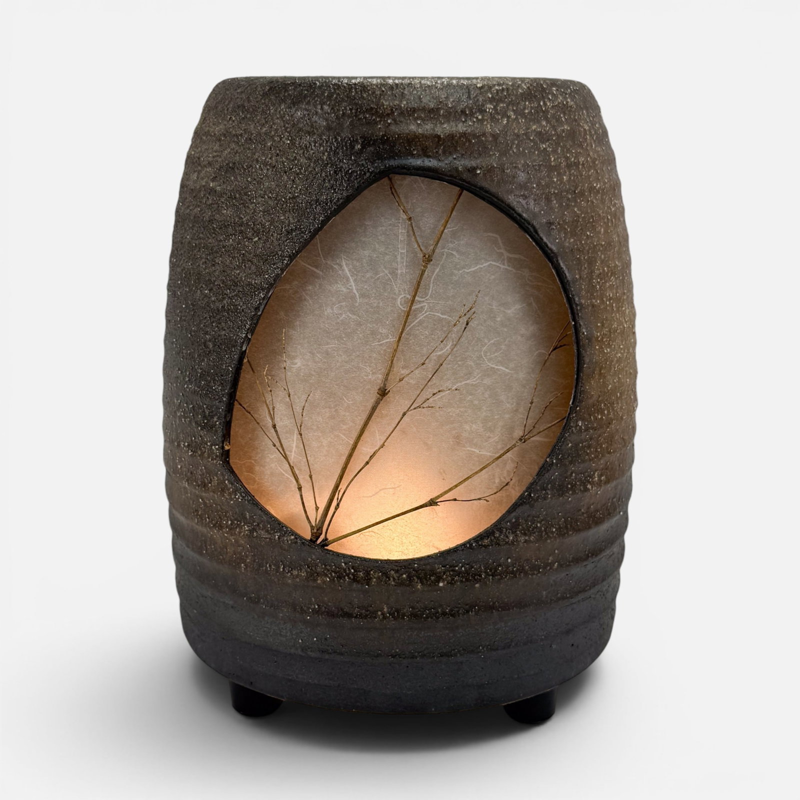 Shigaraki Ware Japanese Art Pottery Spring Water Lantern: Light needs to be attached inside. See photo for damage to bottom where light bulb melted plastic. For shipping, we highly recommend Donald Camden at UPS Store 4608. Alternatively, reach out to one of