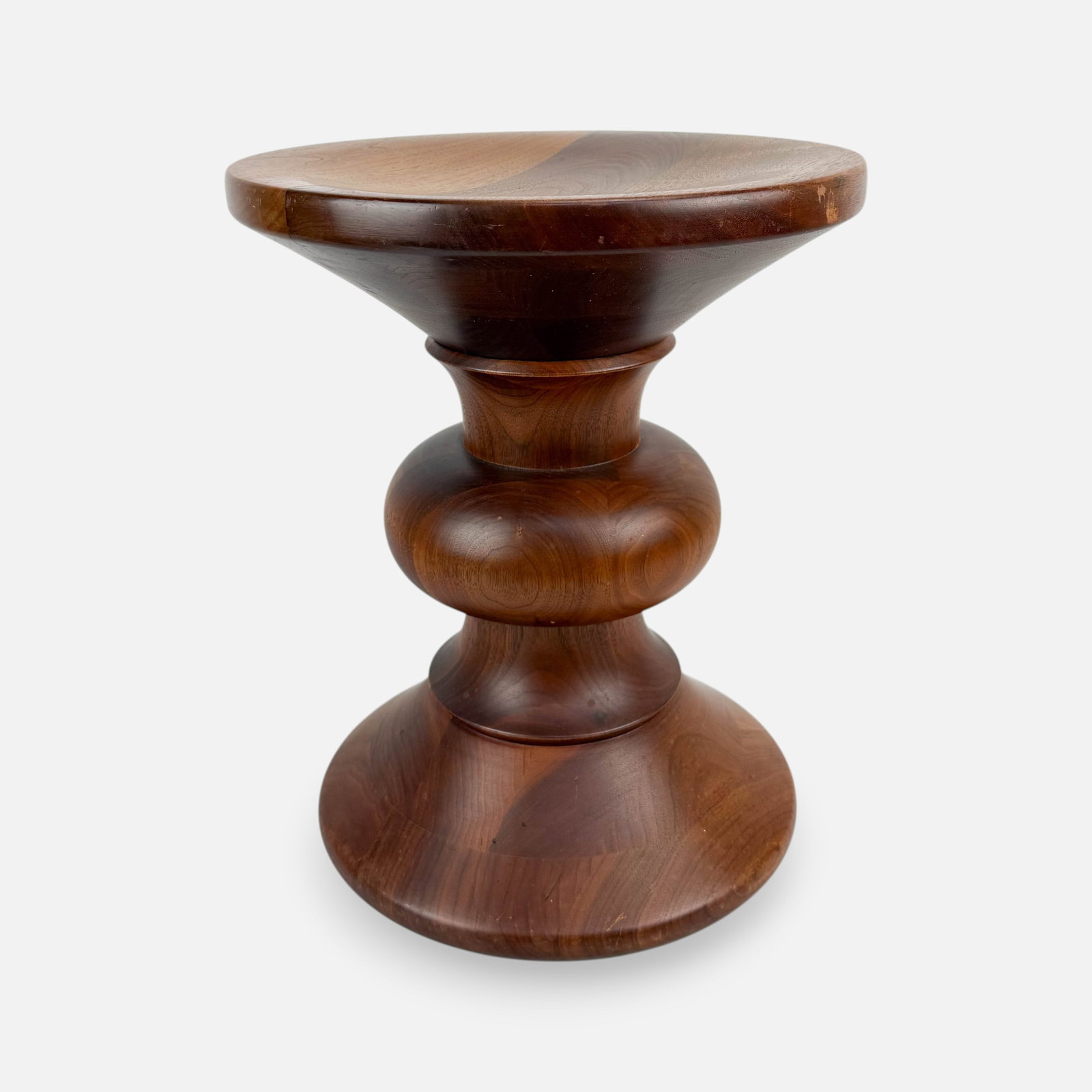 Charles & Ray Eames for Herman Miller MCM Walnut Stool Side Table #1: Good condition, with age-appropriate surface wear, discoloration. For shipping, we highly recommend Donald Camden at UPS Store 4608. Alternatively, reach out to one of our preferred shippers listed