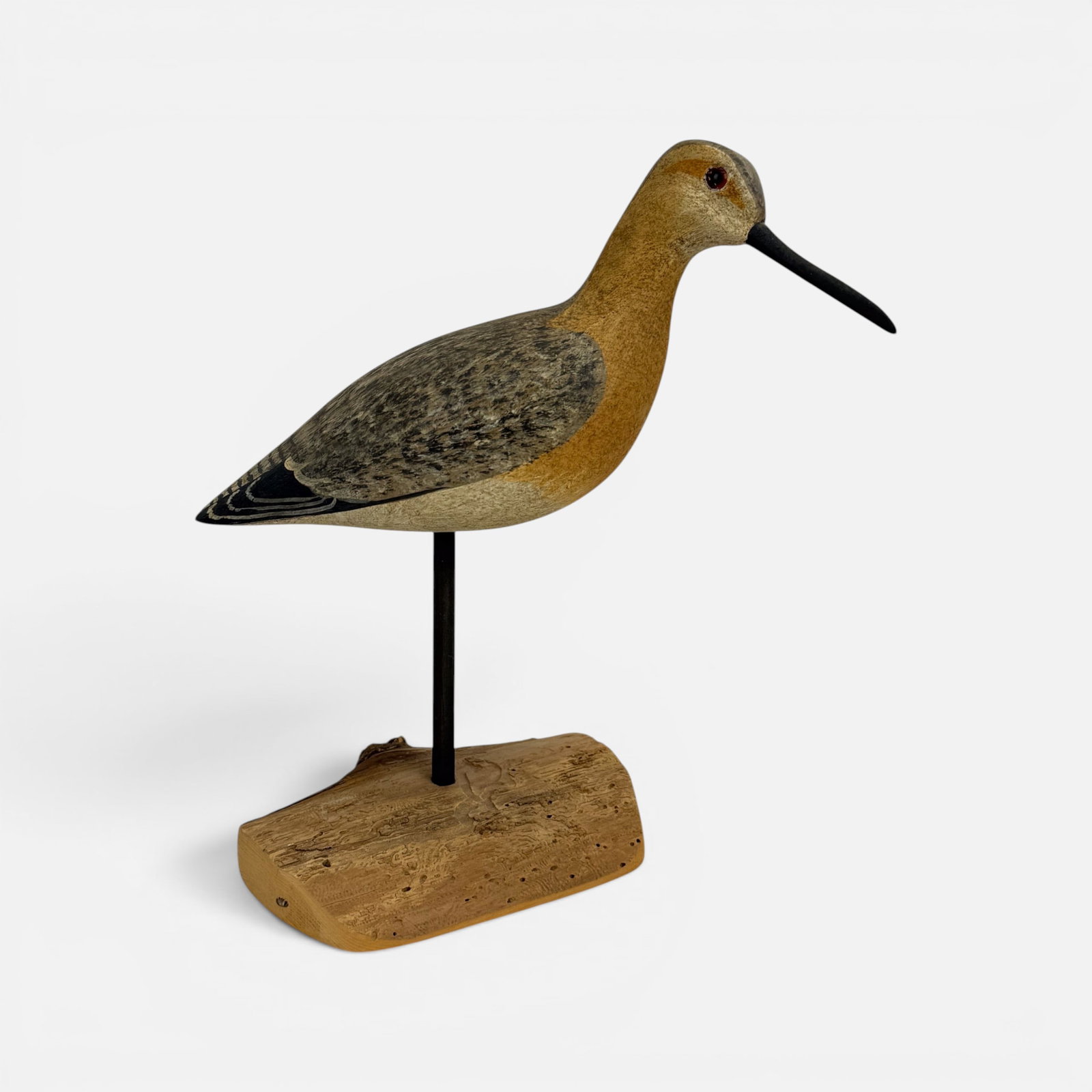 H.V. Shourds Signed Carved and Painted Wood Dunlin Shorebird: Signed and dated indistinctly as shown. For shipping, we highly recommend Donald Camden at UPS Store 4608. Alternatively, reach out to one of our preferred shippers listed at the link below or elect