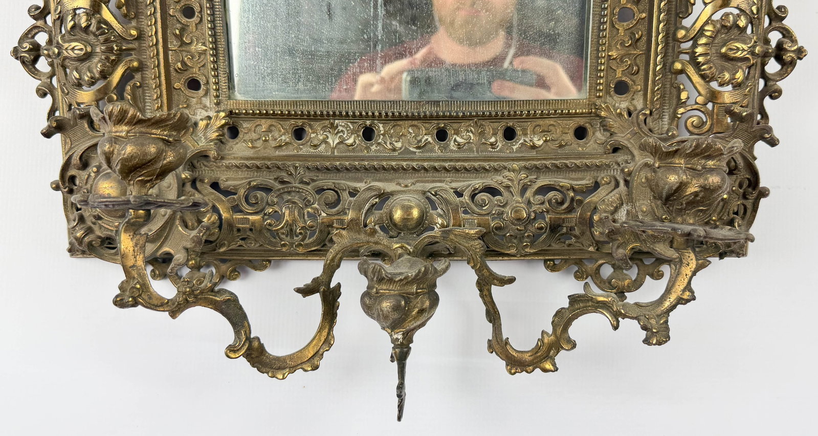 Antique Gilt Brass Three-Light Pierced Scrollwork Wall Sconce Mirror - 4