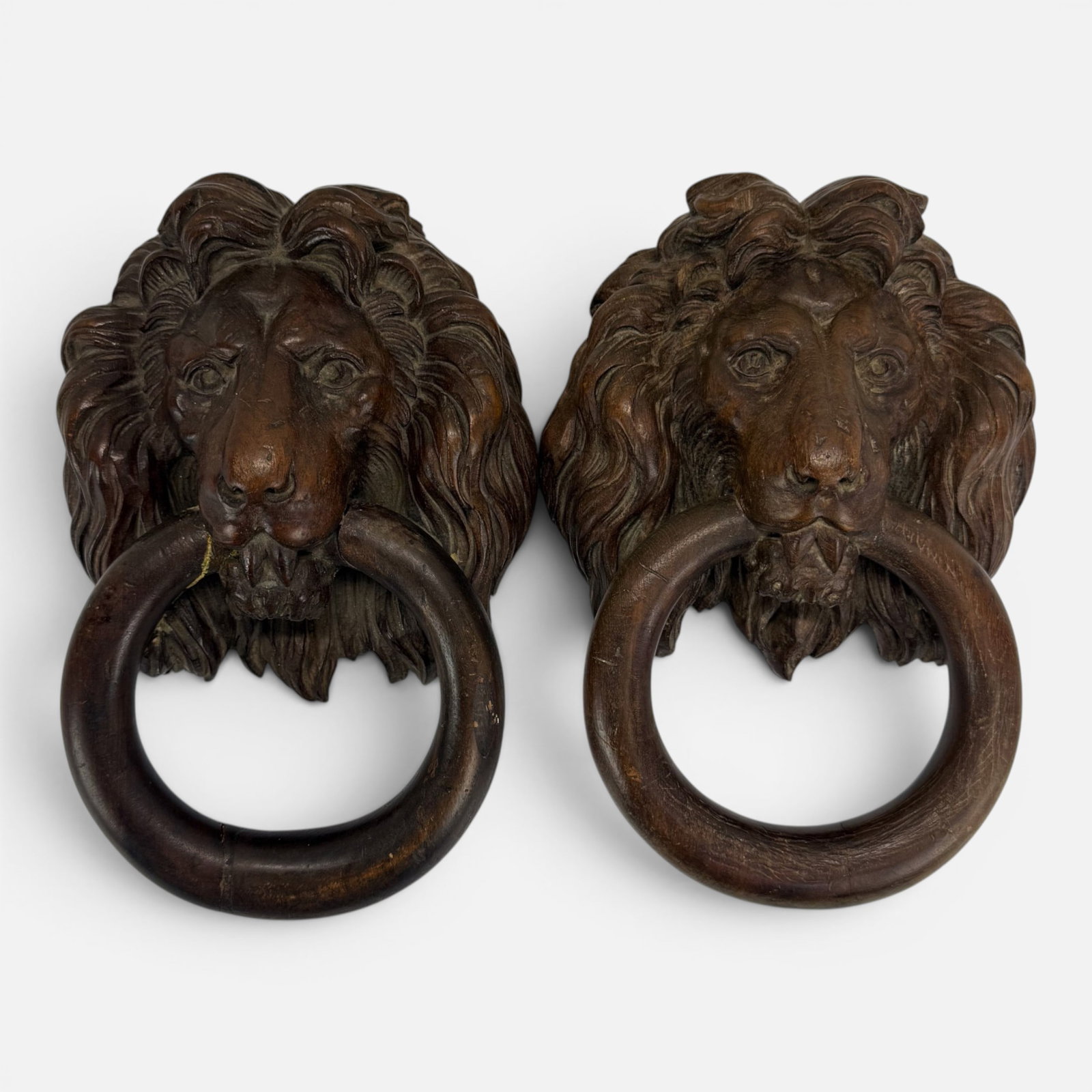 Pair Antique Italian Carved Wood Lion's Head Wall Sculpture Masks: See photo for glue repair and damage. For shipping, we highly recommend Donald Camden at UPS Store 4608. Alternatively, reach out to one of our preferred shippers listed at the link below or elect for