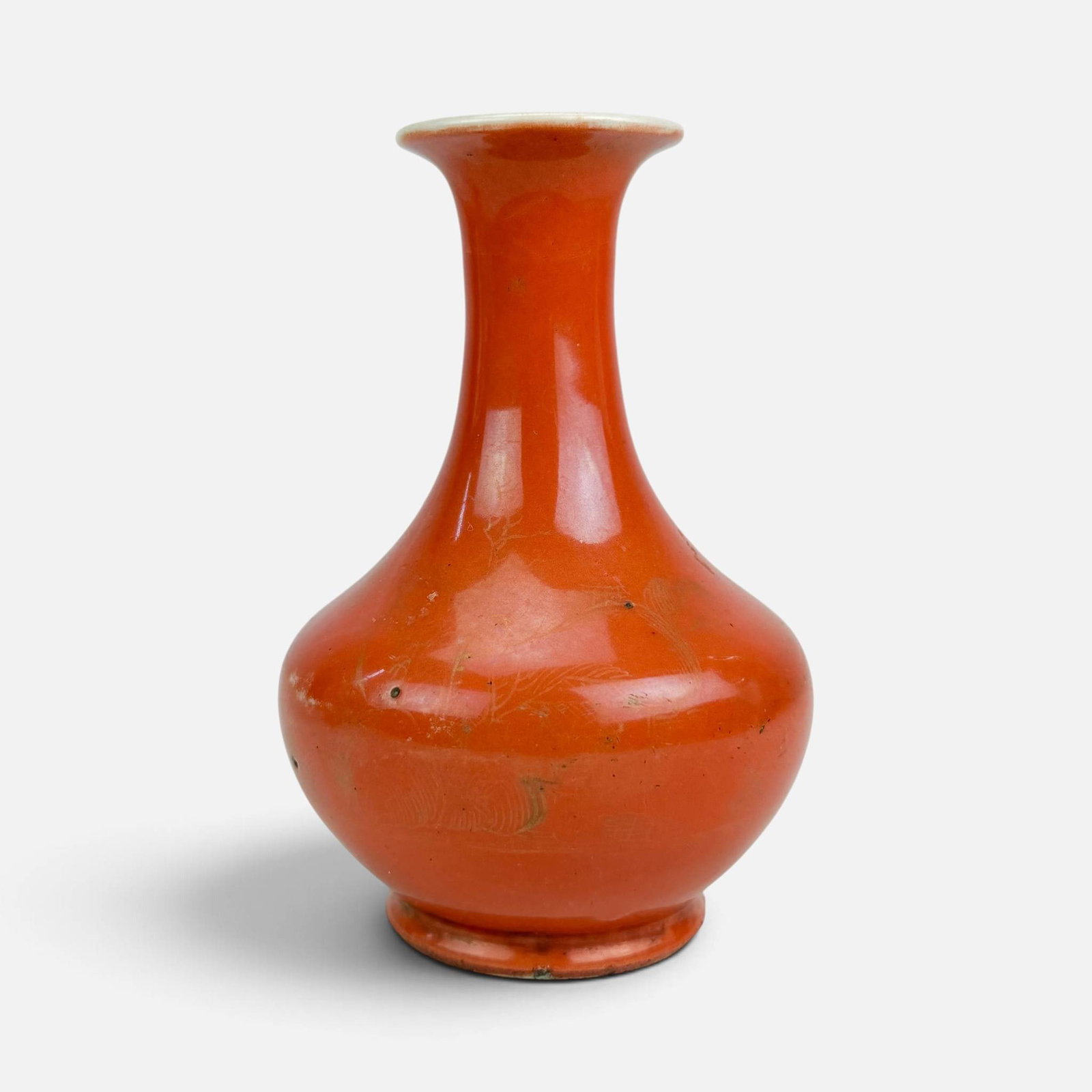 Chinese Salmon Orange Coral Glaze Globular Monochrome Porcelain Vase w/Gilt Decoration (1 of 8)