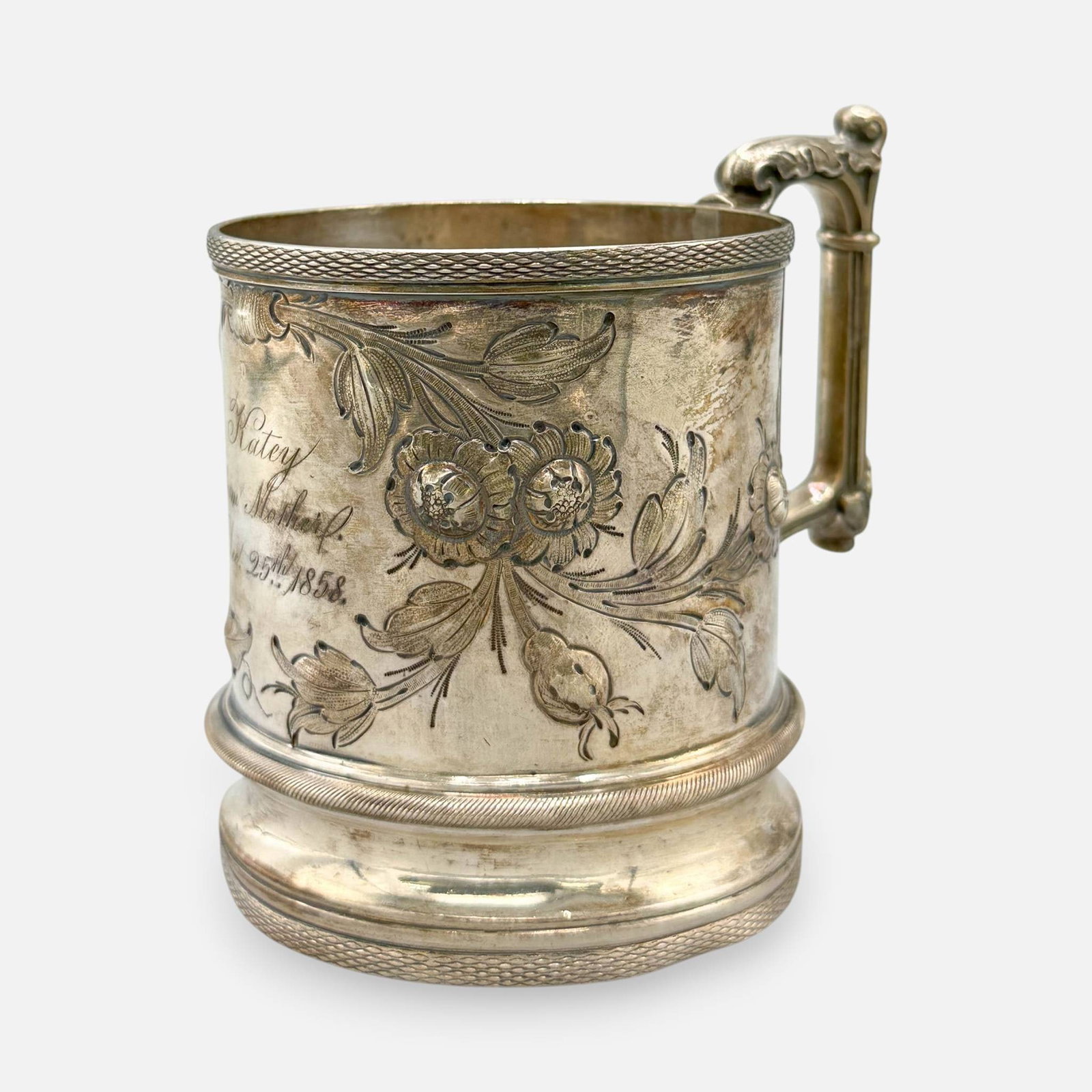 Bailey, Banks & Biddle 950 Silver Cup: Good age-appropriate condition, with minor surface abrasions and bends. Weighs approx. 233 grams. For shipping, we highly recommend Donald Camden at UPS Store 4608. Alternatively, reach out to one of