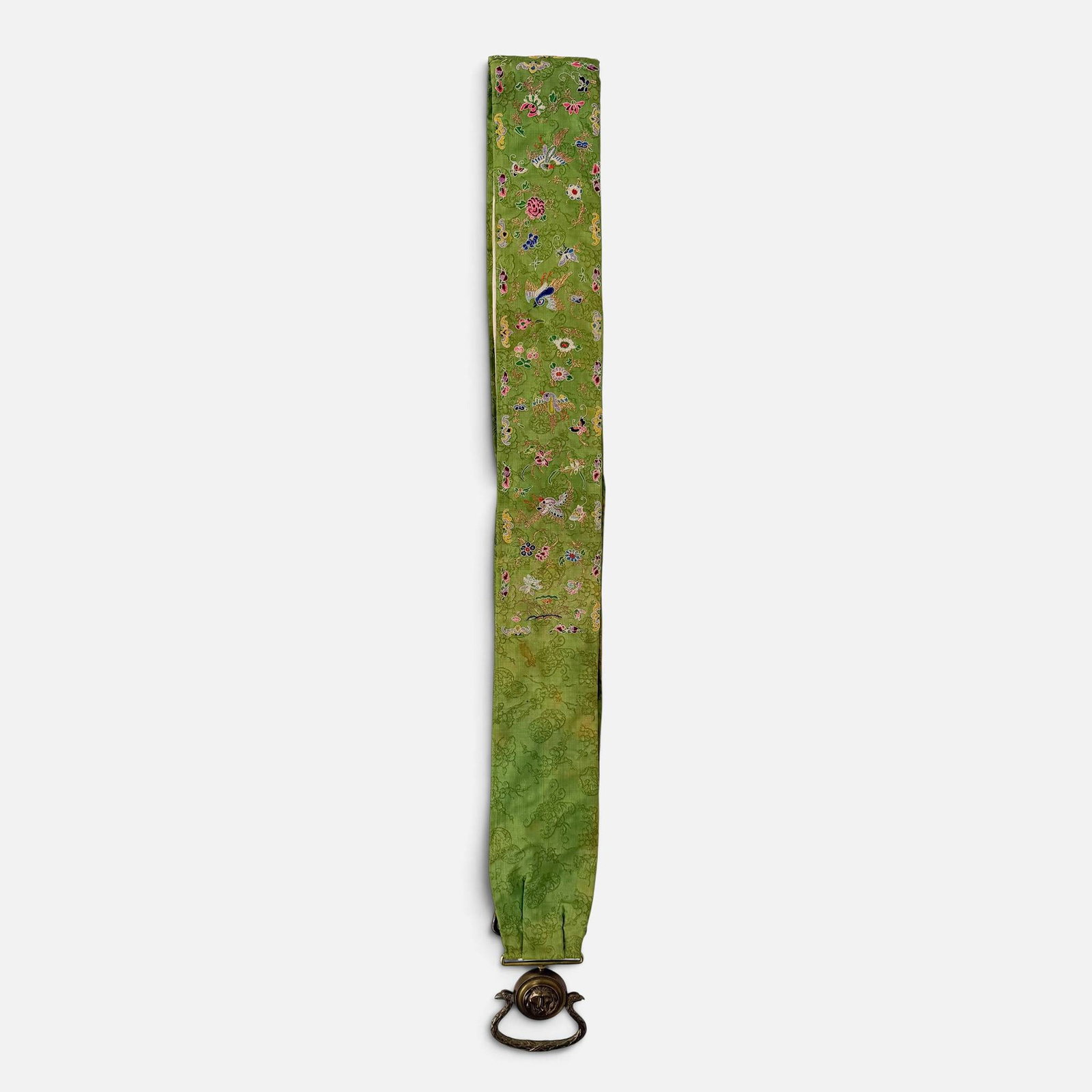 Bell Pull w/Chinese Embroidered Sash & Cast Bronze Handle: Good, with spots of discoloration. For shipping, we highly recommend Donald Camden at UPS Store 4608. Alternatively, reach out to one of our preferred shippers listed at the link below or elect for Li