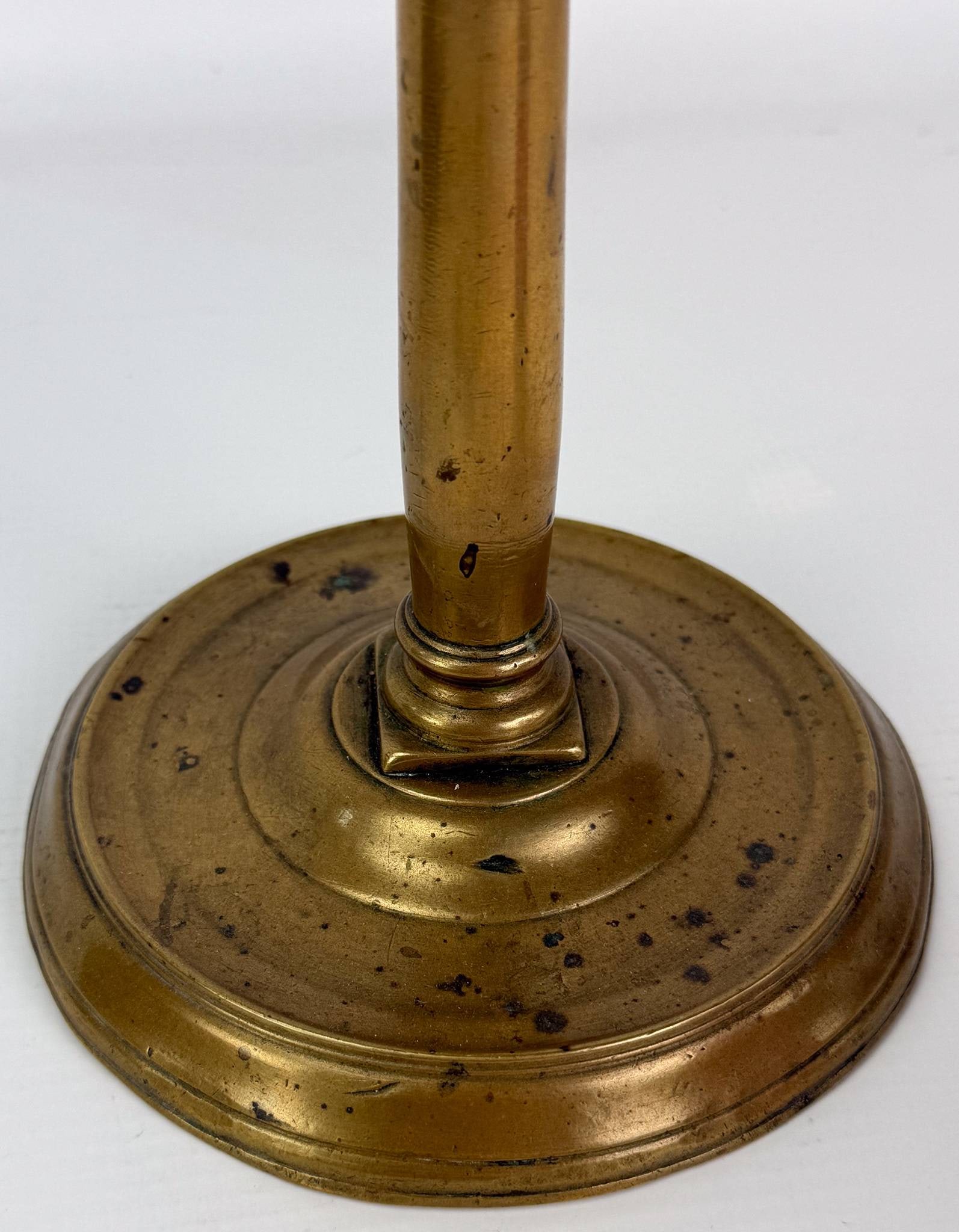 Two Antique 16th/17thC Brass Candlesticks - 8