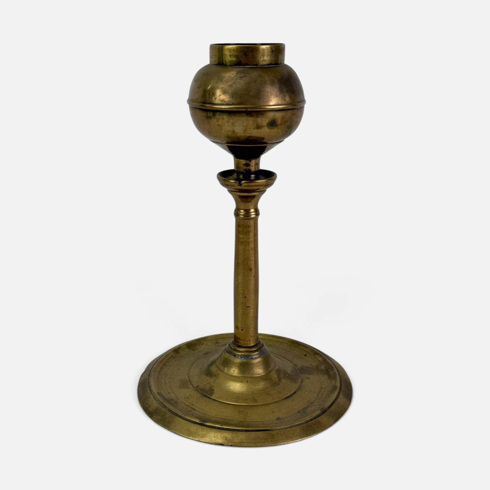 Antique Brass Whale Oil Lamp: Good, with minor edge losses, surface abrasions, discoloration. Ex. Robert Flourance collection, VA. For shipping, we highly recommend Donald Camden at UPS Store 4608. Alternatively, reach out to one