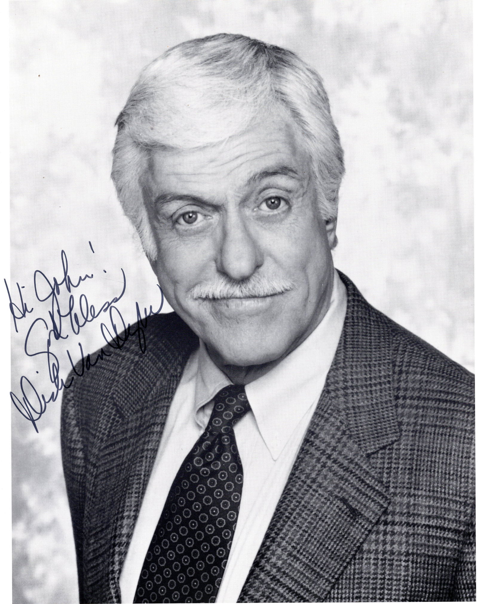 Dick Van Dyke signed photo (1 of 1)