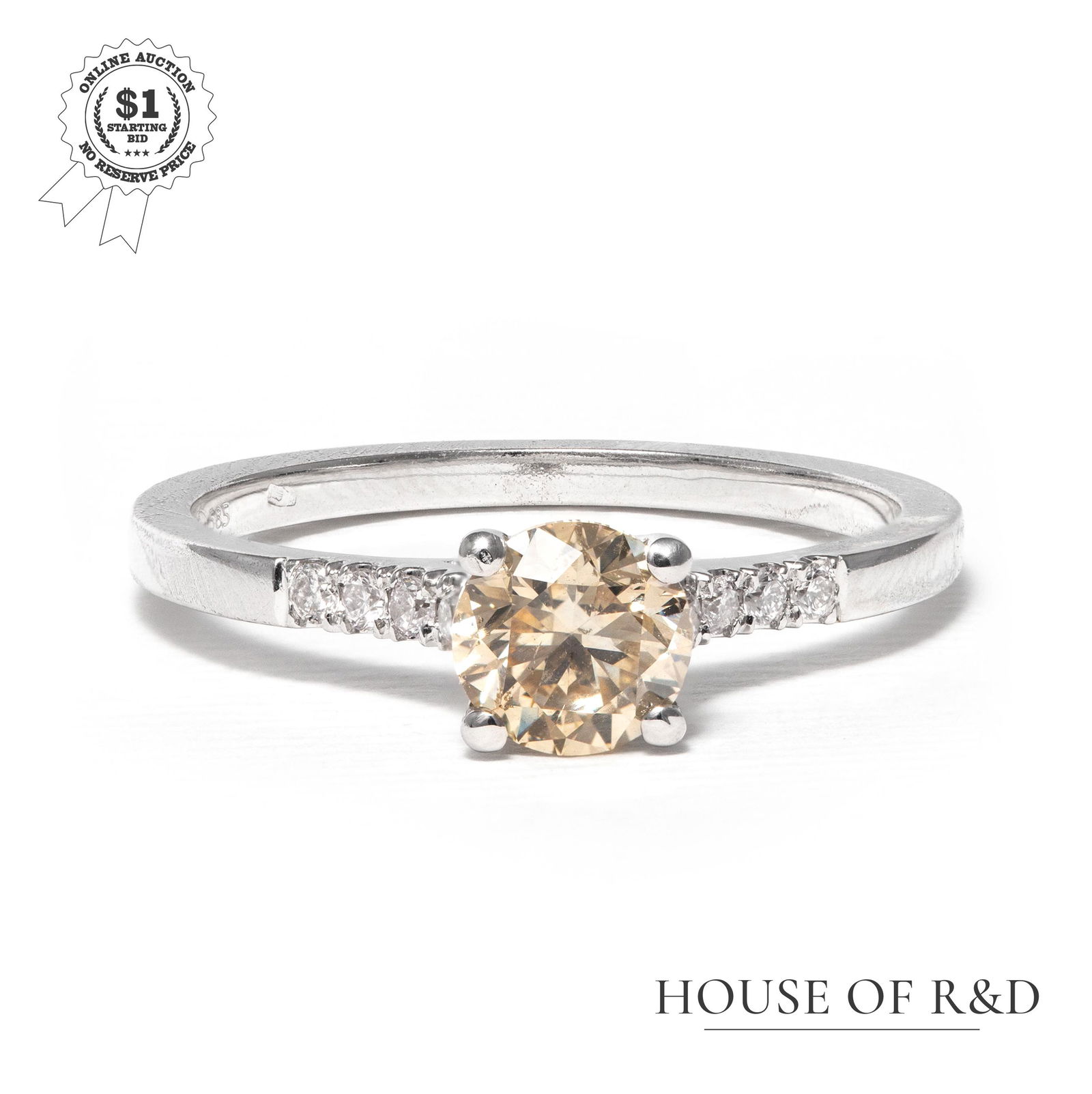 14k White Gold - 0.85tcw -  Diamond Ring (1 of 6)