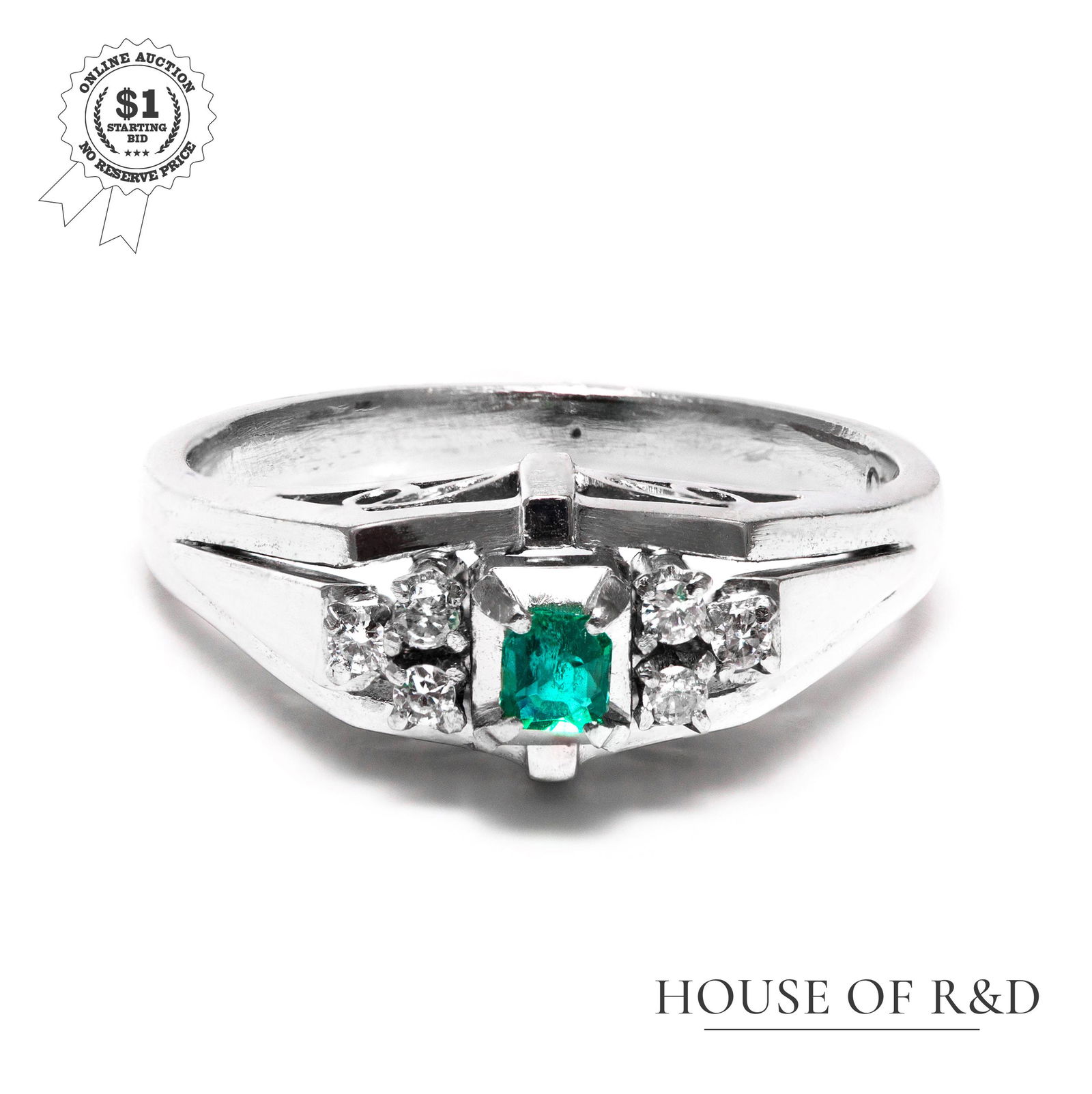 Platinum 900 - 0.25tcw - Emerald & Diamond Ring (1 of 6)