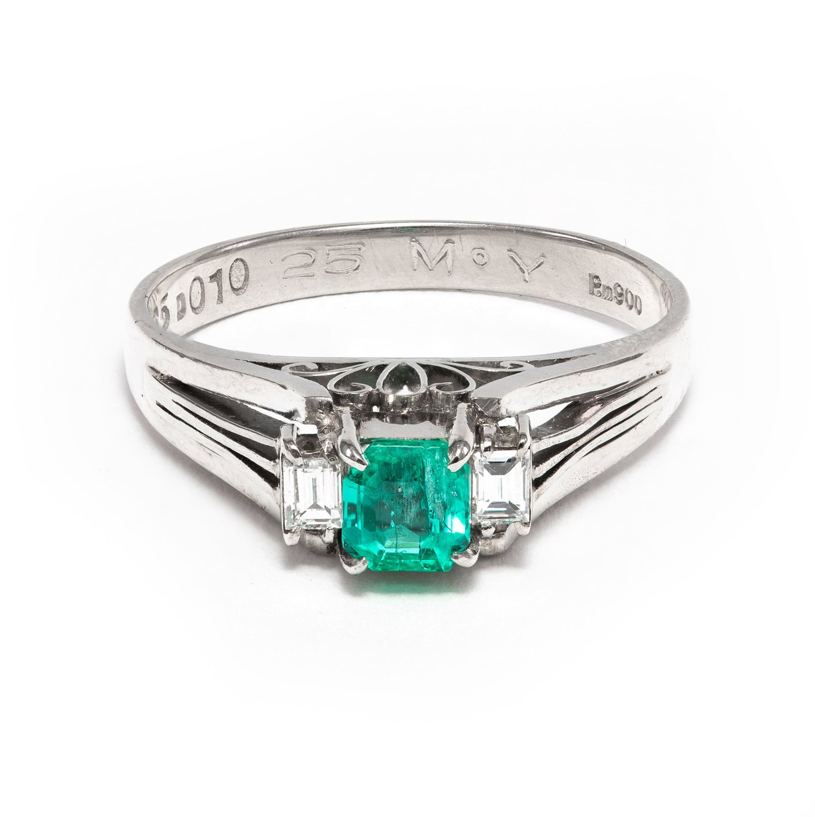 Platinum 900 - 0.45tcw - Emerald & Diamond Ring (1 of 6)