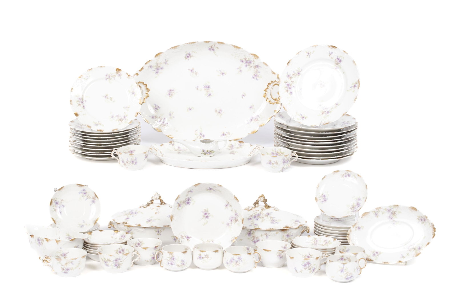 HAVILAND LIMOGES PORCELAIN SERVICE SETTING: HAVILAND LIMOGES PORCELAIN SERVICE SETTING France, early 20th century. Large platter, pairing of tureens, dinner, salad, bread plates, cups and saucers.