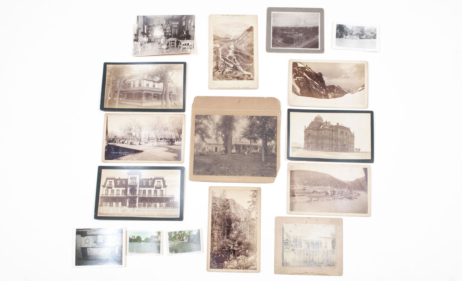 COLLECTION OF FIFTEEN VINTAGE PHOTOGRAPHS (1 of 7)