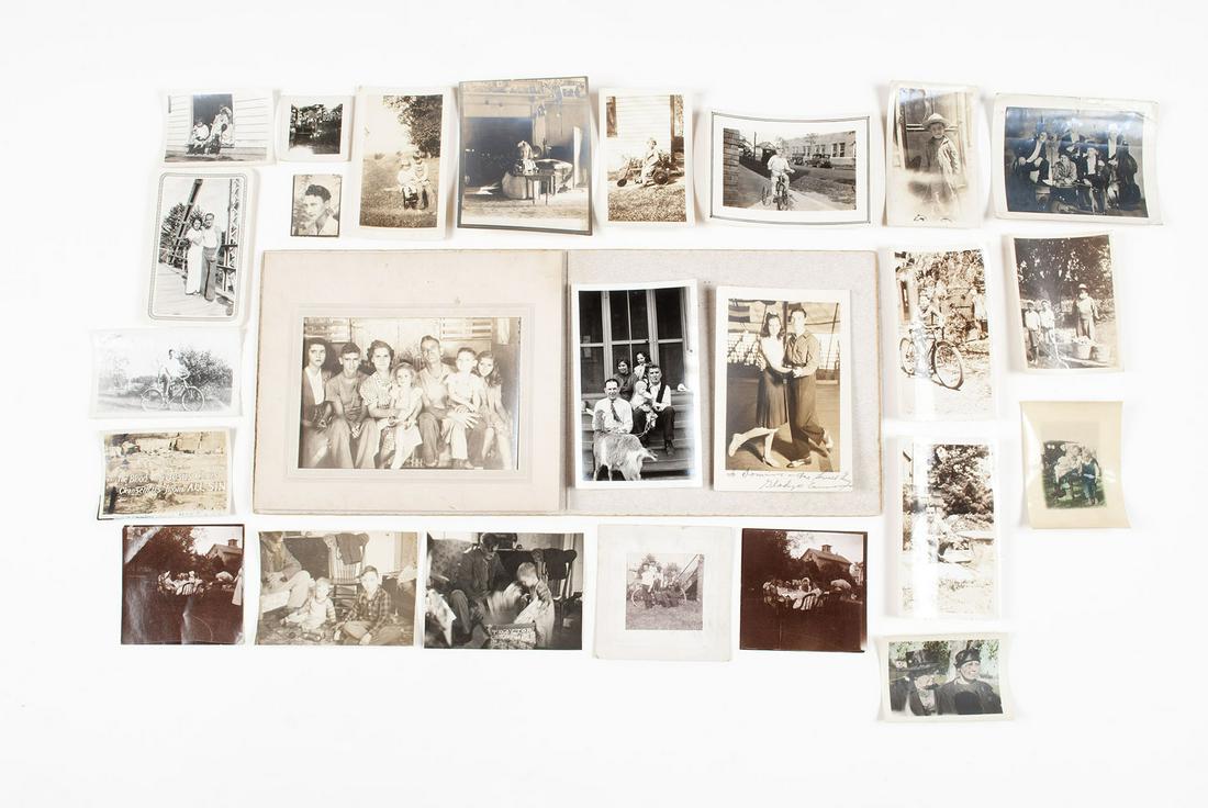 COLLECTION OF AMERICAN 1940S PHOTOGRAPHS (1 of 6)