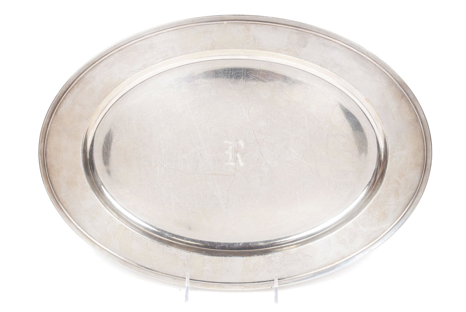 GORHAM STERLING SILVER PLATTER: GORHAM STERLING SILVER PLATTER American, 20th century. Oval with simple border to rim. 805 grams, 16.25" length
