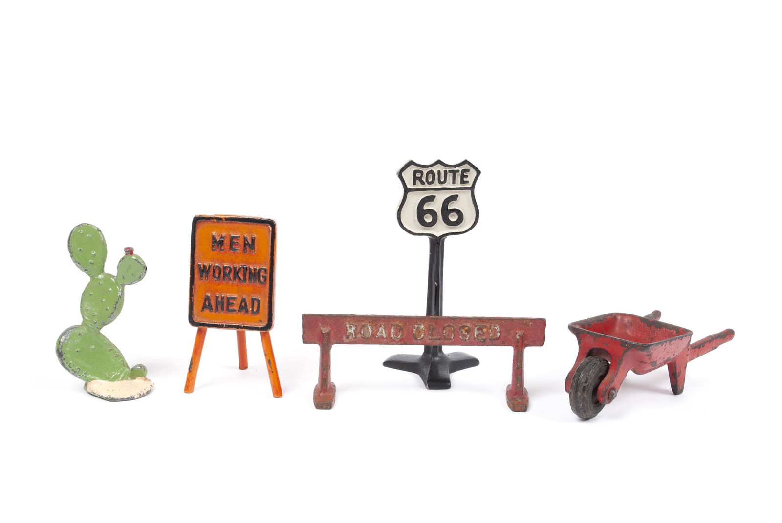 FIVE CAST IRON TOY ROAD ACCESSORIES (1 of 4)