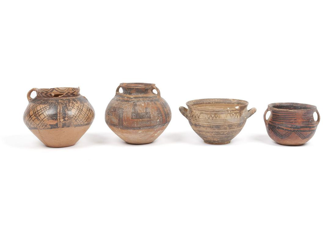 FOUR PRE-COLUMBIAN POTTERY VESSELS (1 of 5)