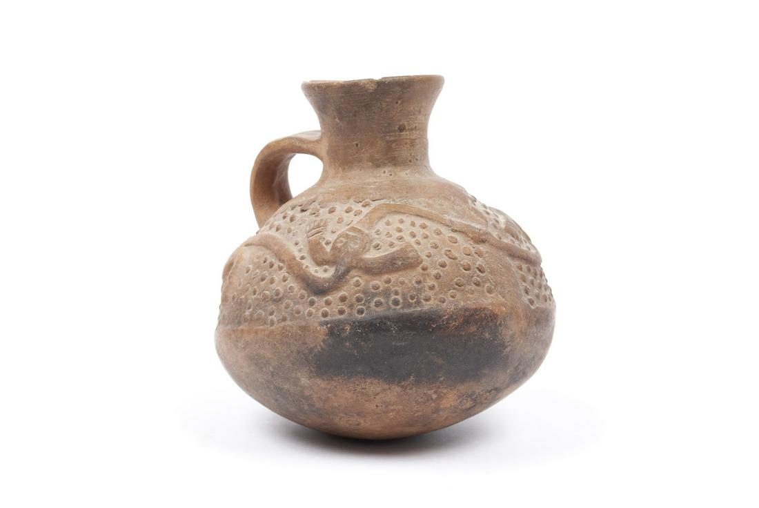 CHIMU EARTHENWARE VESSEL (1 of 5)