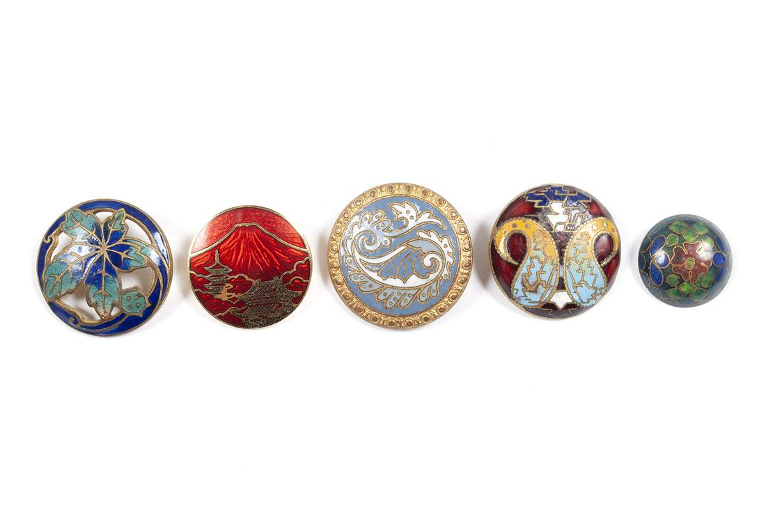 COLLECTION OF FIVE ASIAN METAL ENAMEL BUTTONS (1 of 5)