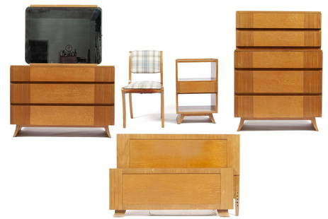 ELIEL SAARINEN BEDROOM SET FOR NORTHERN FURNITURE: ELIEL SAARINEN BEDROOM SET FOR NORTHERN FURNITURE COMPANYAmerican, mid-20th century. Chest, dresser with mirror, nightstand and side chair. Cased units with splayed full depth end supports for feet.