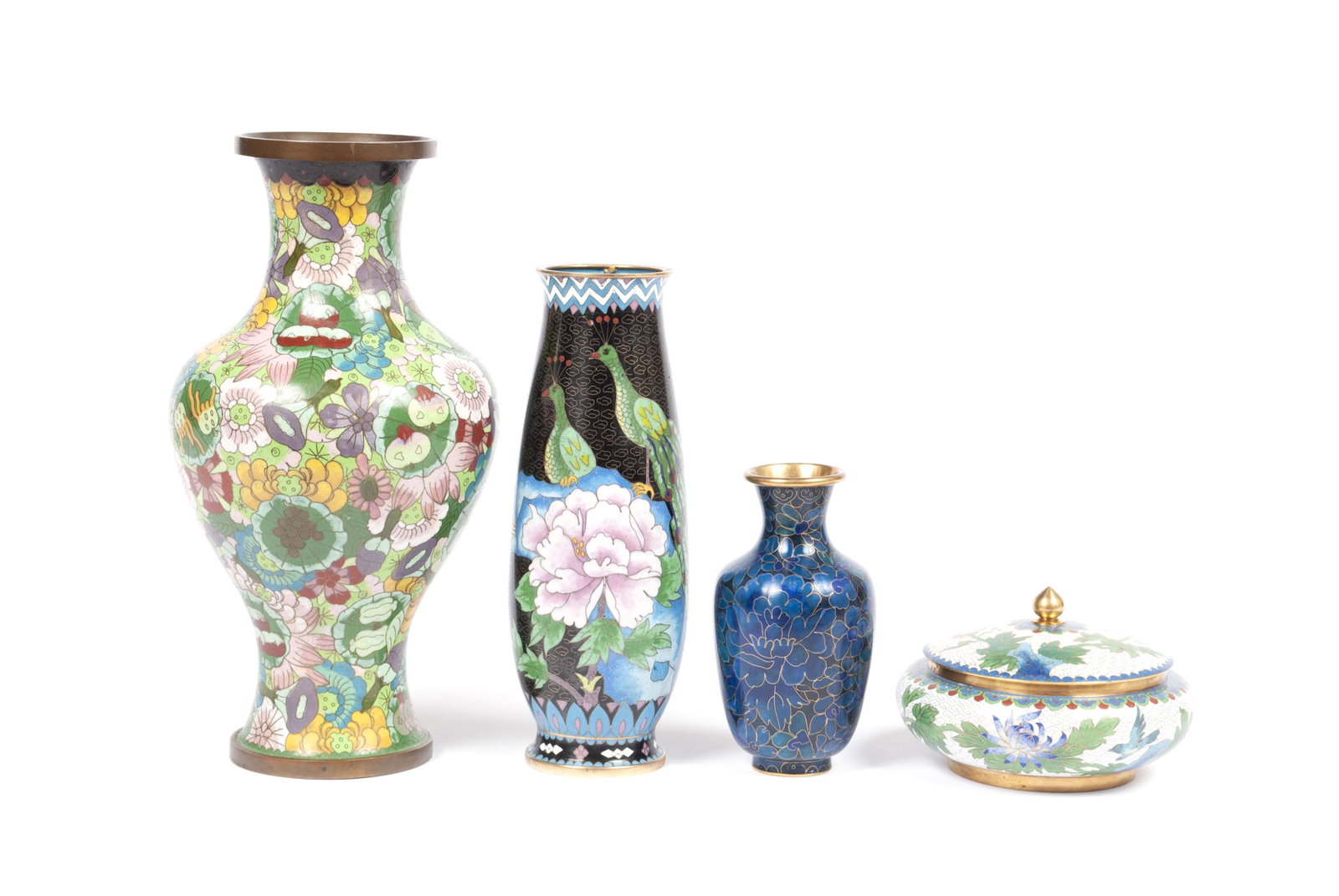 ASSORTMENT OF CHINESE CLOISONNE: ASSORTMENT OF CHINESE CLOISONNE China, early to mid-20th century, enameled metal. One Republic era mille fleur vase, one Republic era famille noire peacock vase, mid-century blue floral vase, and one 