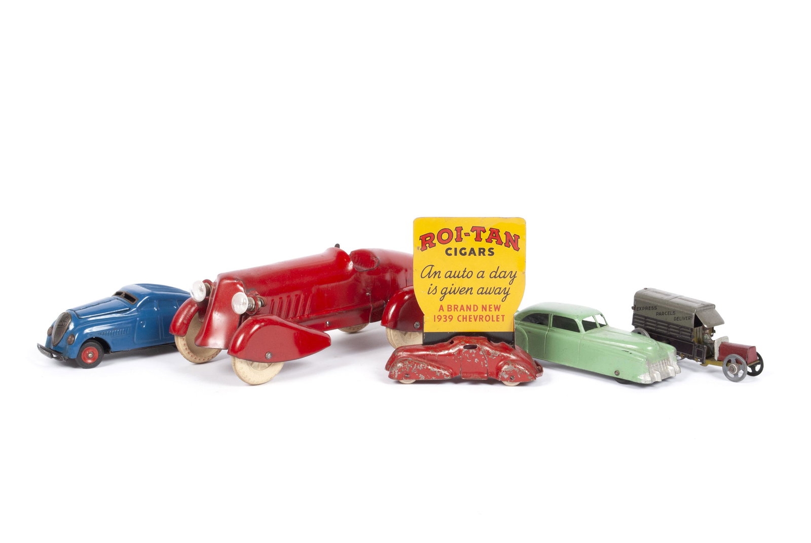 COLLECTION OF VINTAGE METAL TOY CARS (1 of 8)
