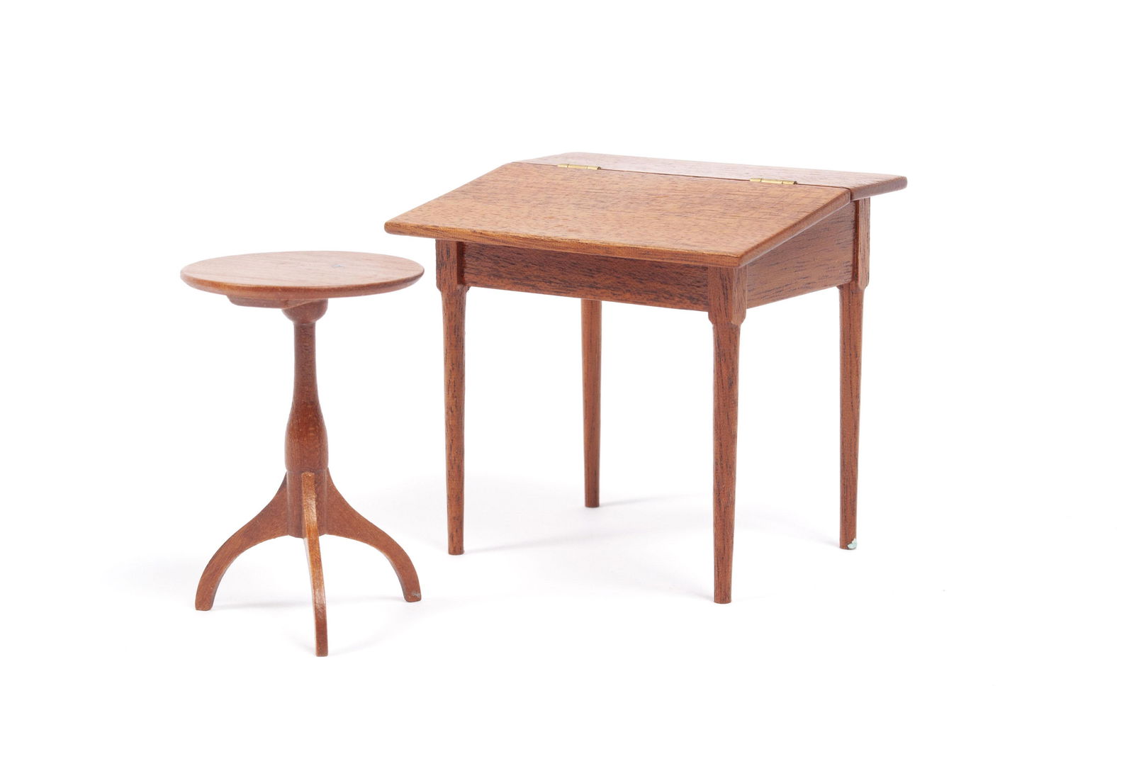 DON CNOSSEN MINIATURE DESK AND CANDLESTAND (1 of 6)