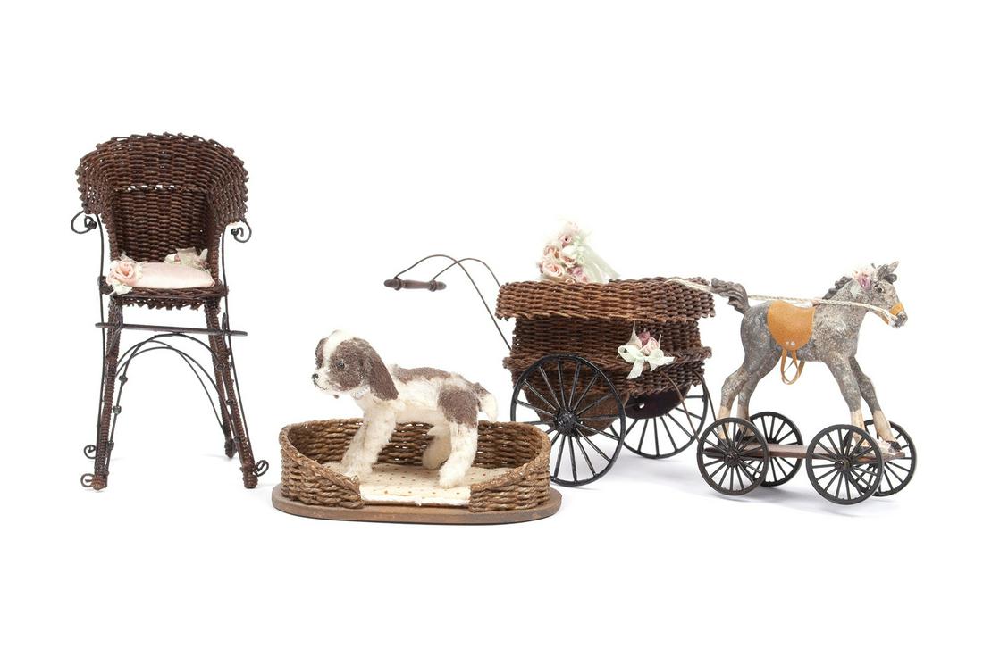 GROUPING OF MINIATURE NURSERY ITEMS (1 of 7)