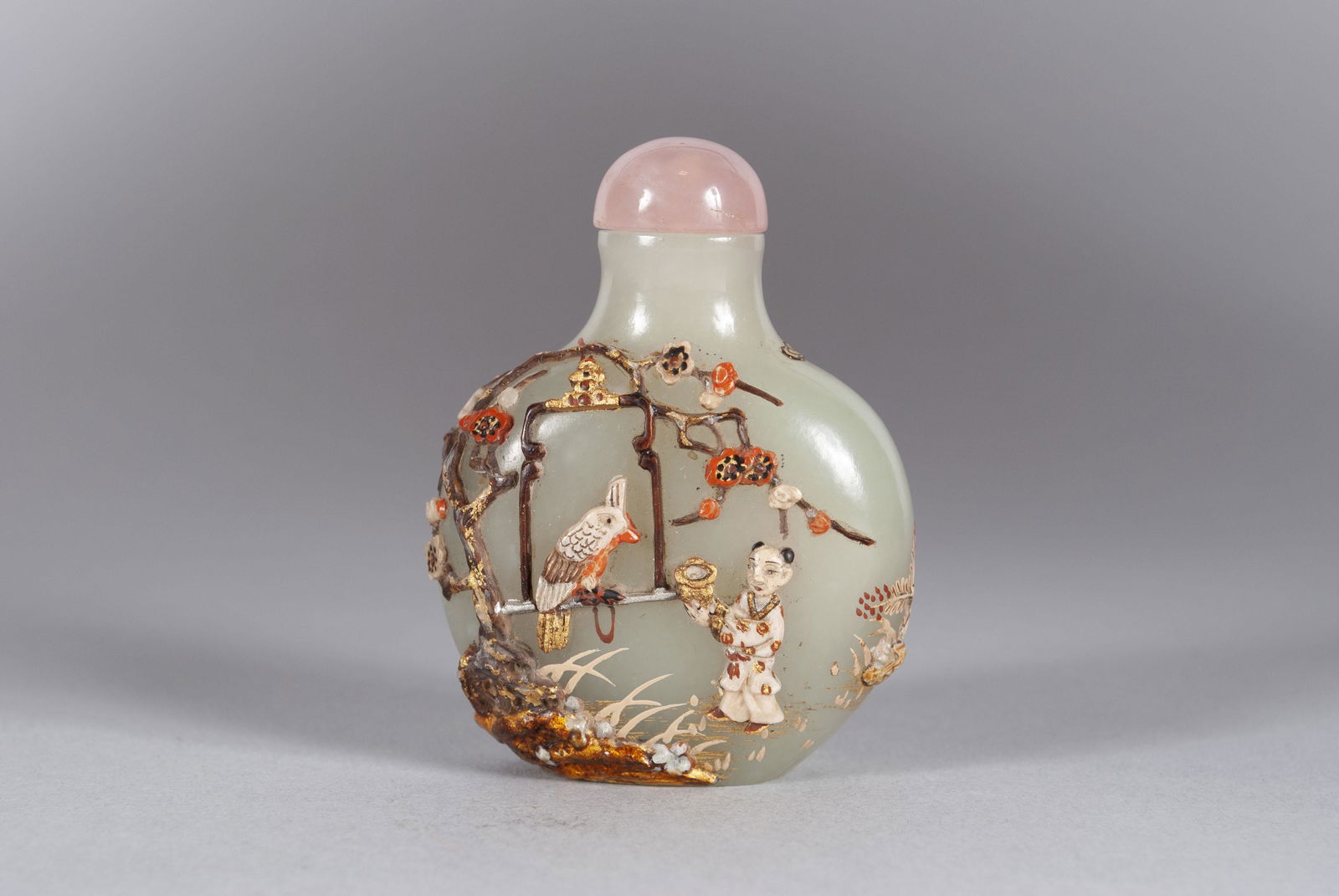 A RARE JAPANESE EMBELLISHED CHINESE JADE SNUFF BOTTLE (1 of 5)