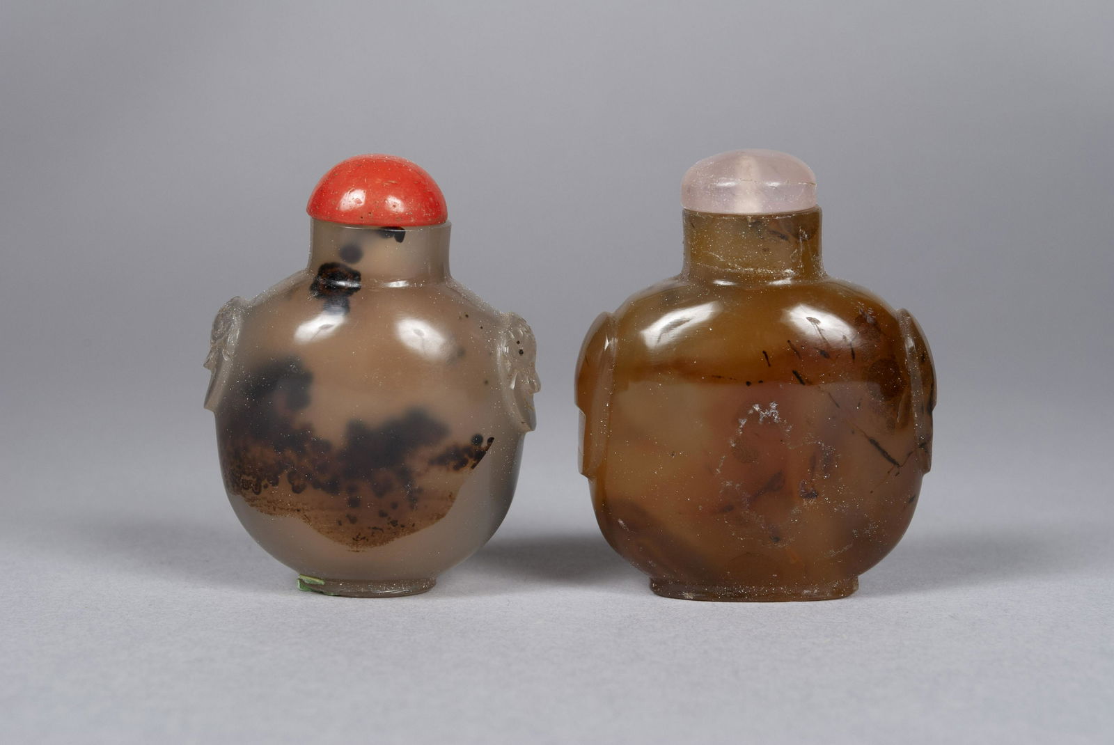 COMPANION SHADOW AGATE SNUFF BOTTLES (1 of 5)