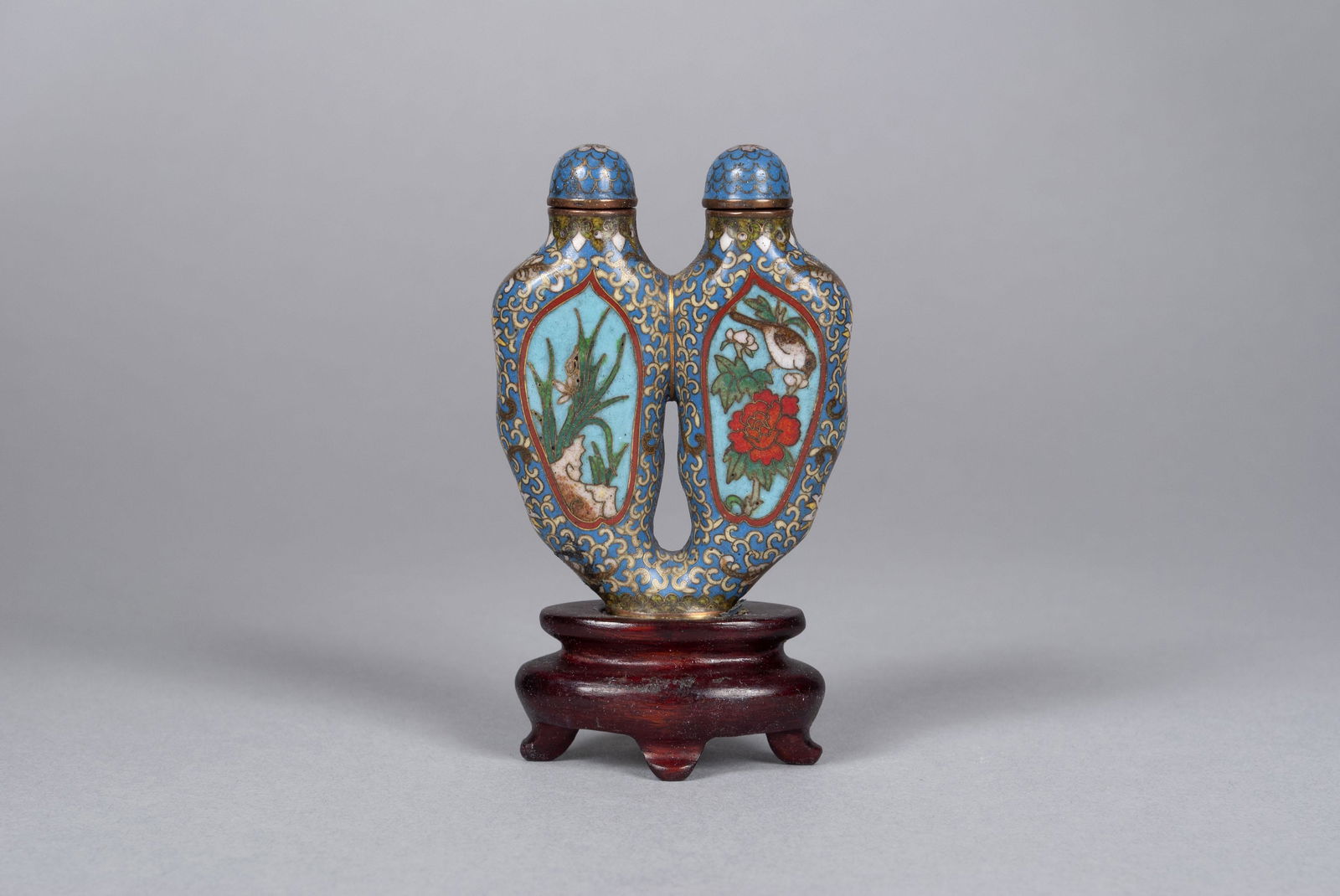 RARE DOUBLE FISH CLOISONNE SNUFF BOTTLE (1 of 5)
