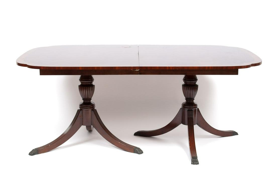 DINING ROOM TABLE (1 of 6)