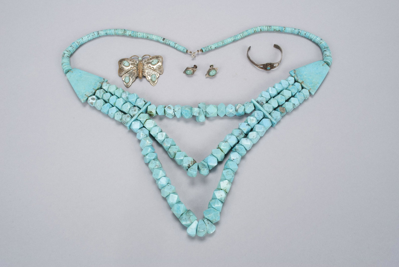 NAVAJO INSPIRED JEWELRY (1 of 10)