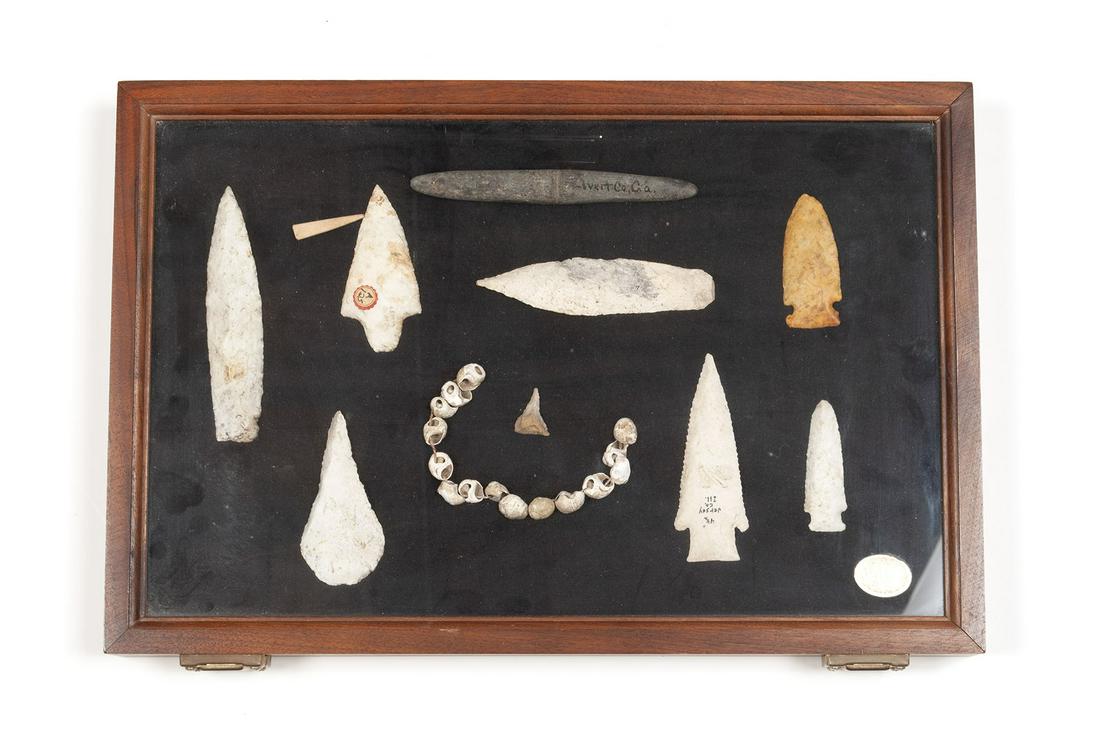 SMALL ARROWHEAD COLLECTION (1 of 6)