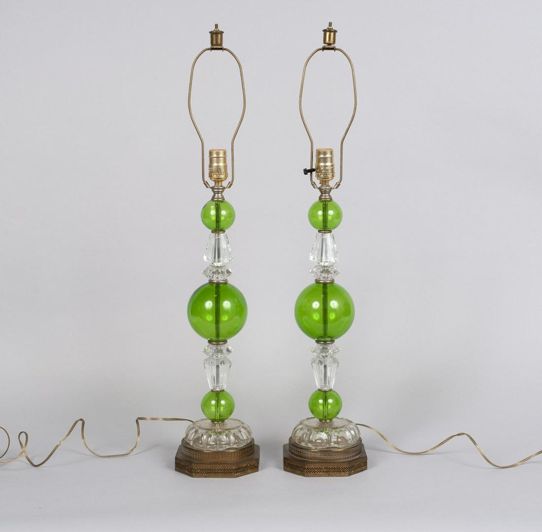 PAIR OF ART MODERNE TABLE LAMPS (1 of 4)
