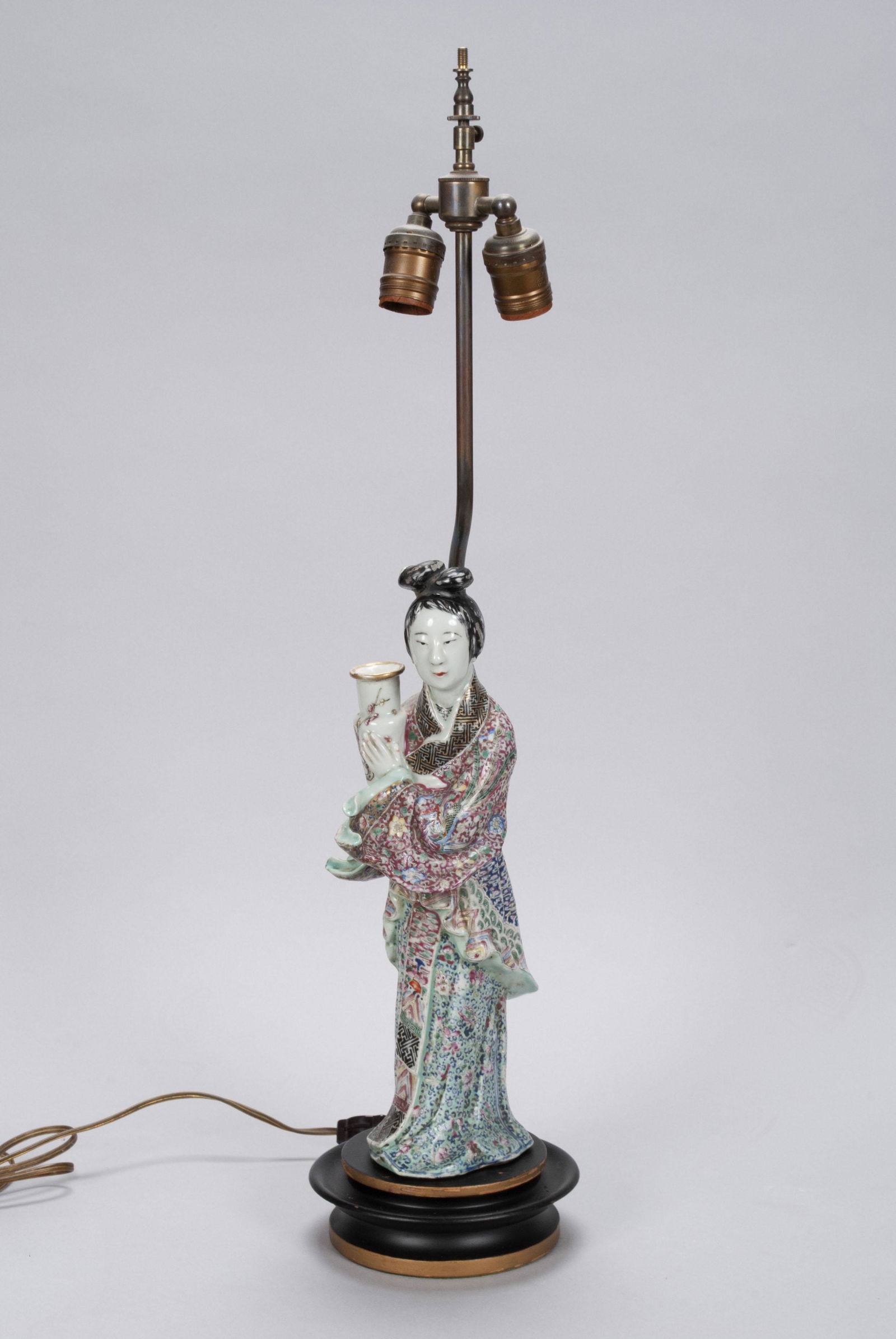 CHINESE FIGURAL TABLE LAMP (1 of 4)