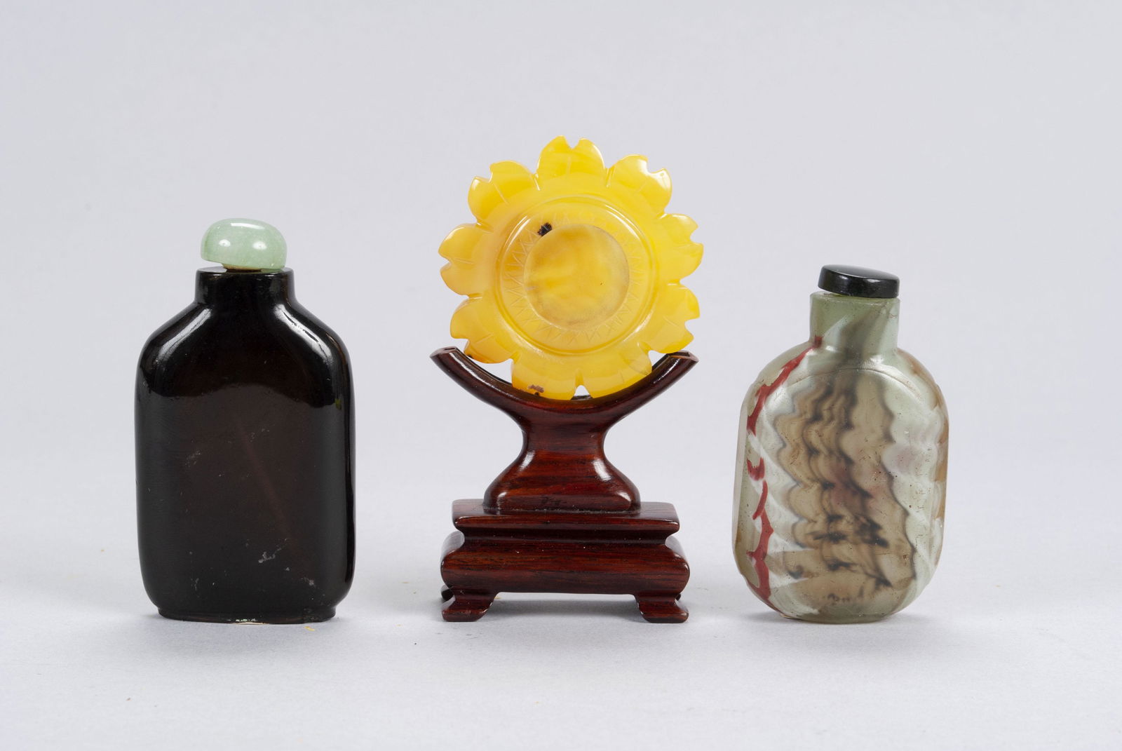 TRIO OF CHINESE DECORATIVE ARTS (1 of 17)