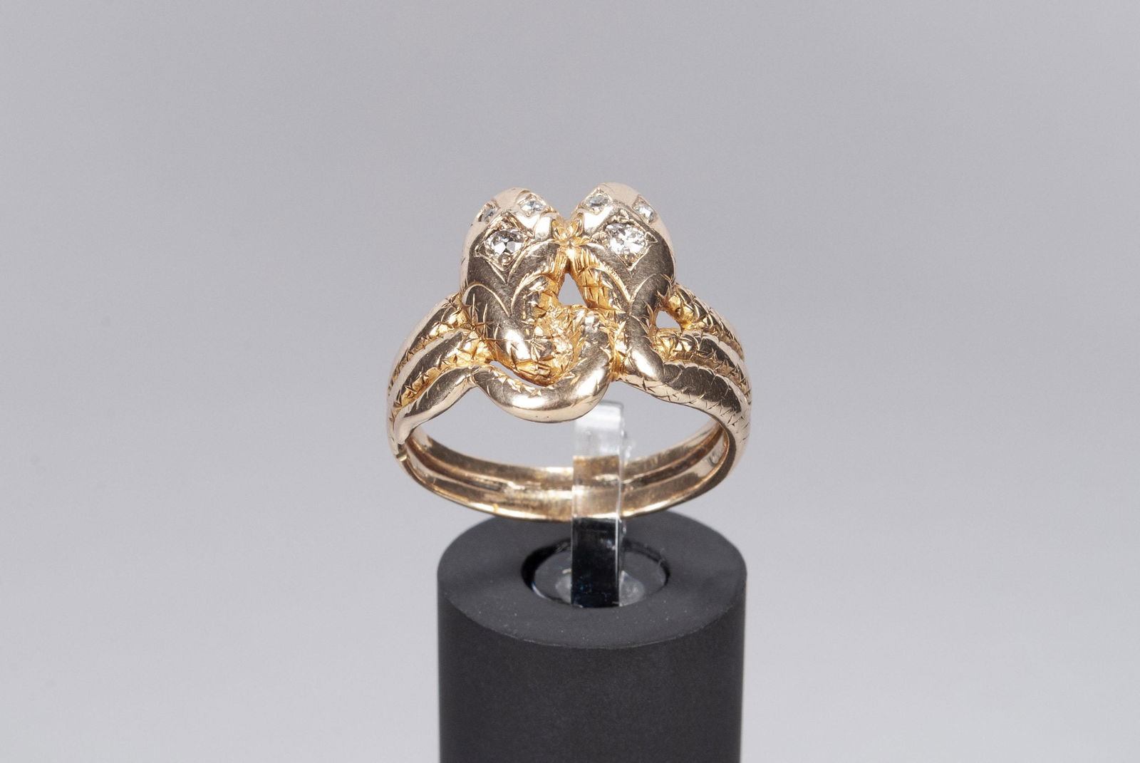 VICTORIAN DOUBLE DIAMOND SNAKE RING (1 of 7)