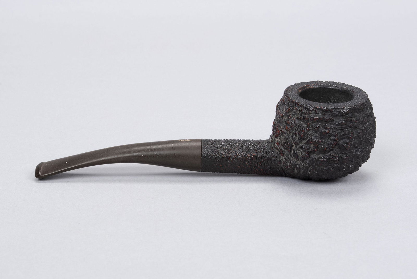 SAVINELLI CAPRI ROOT BRIAR RUSTICATED PIPE (1 of 7)