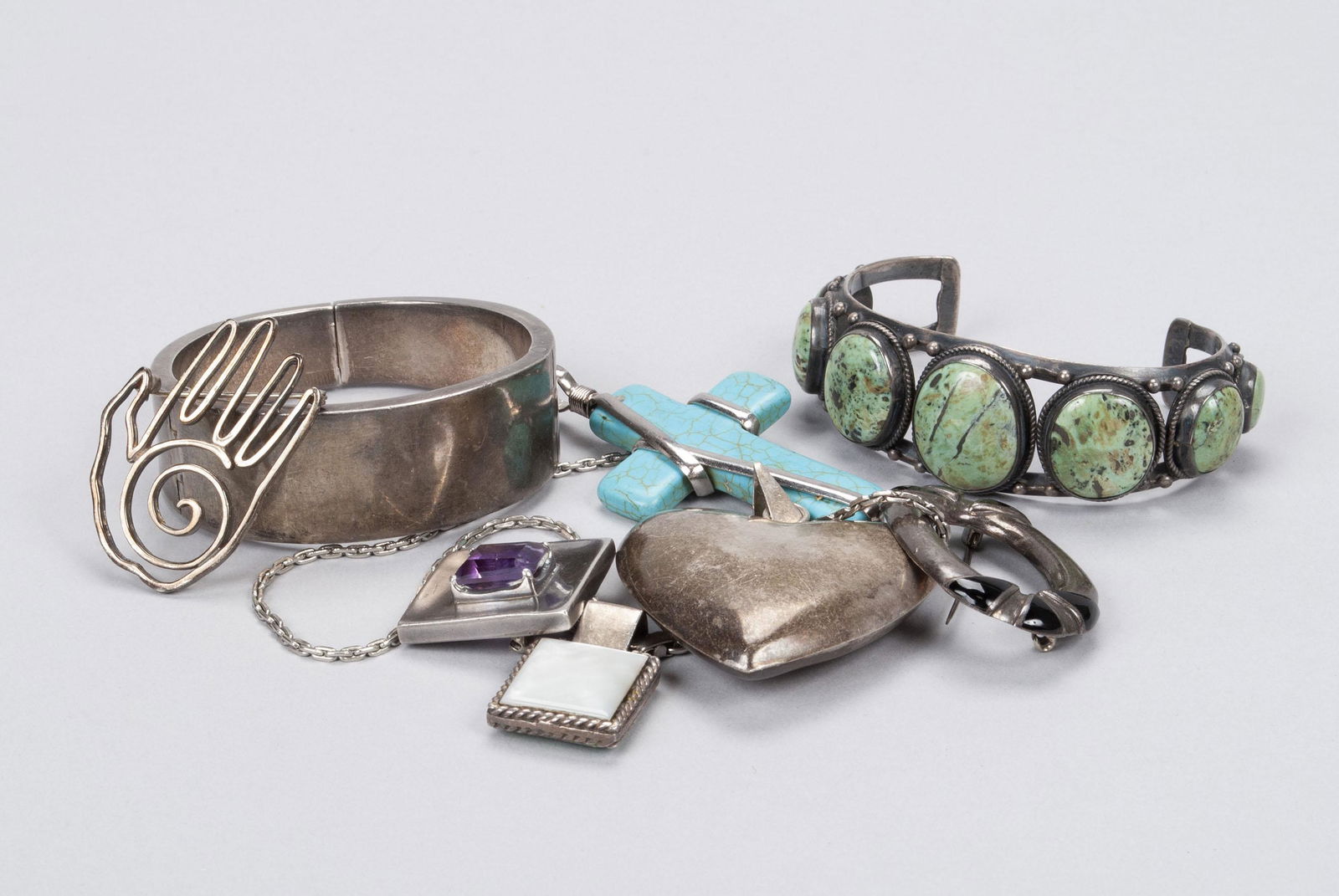 EIGHT SILVER AND TURQUOISE JEWELRY ARTICLES (1 of 7)