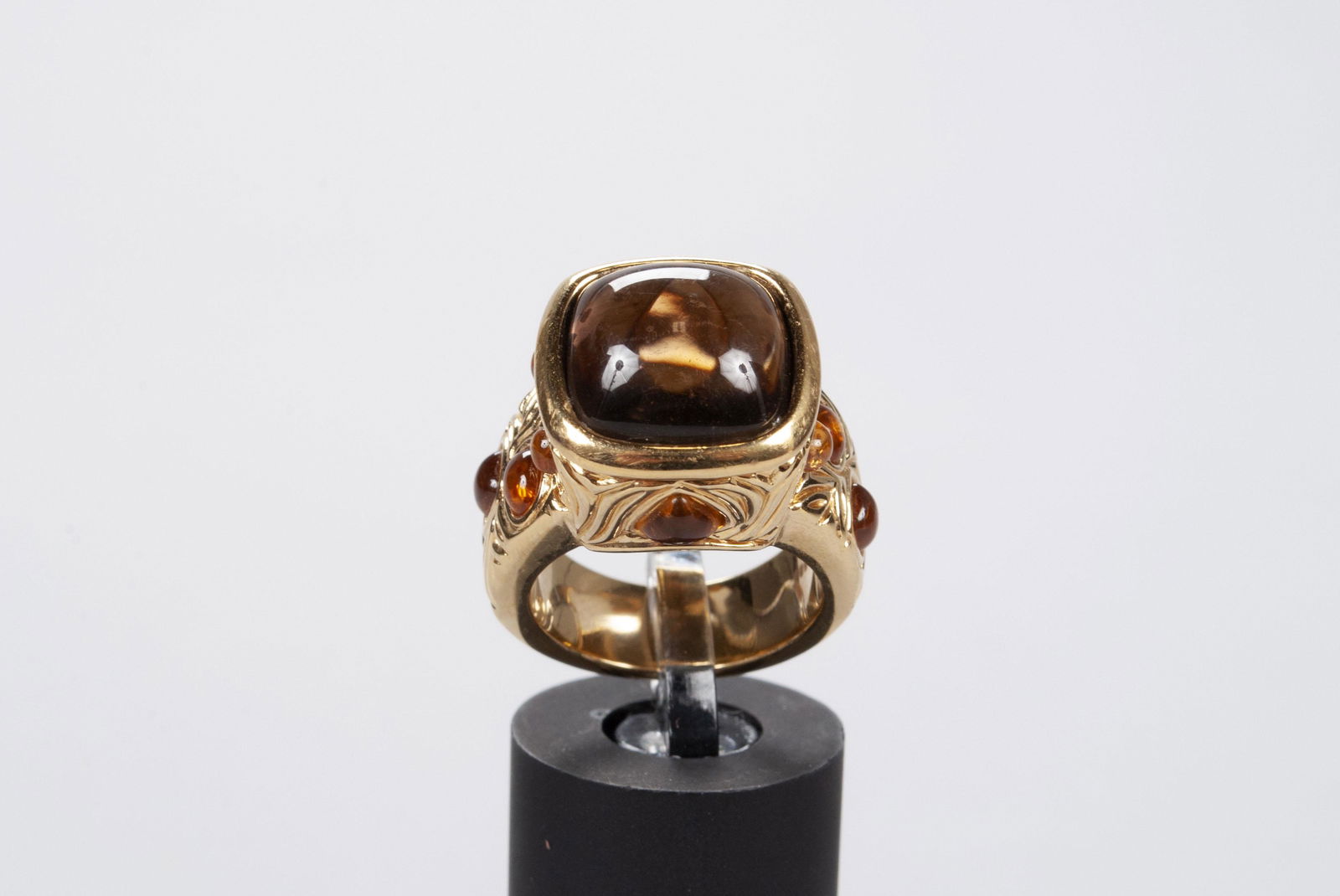 A 14K YELLOW GOLD DESIGNER COCKTAIL RING (1 of 6)