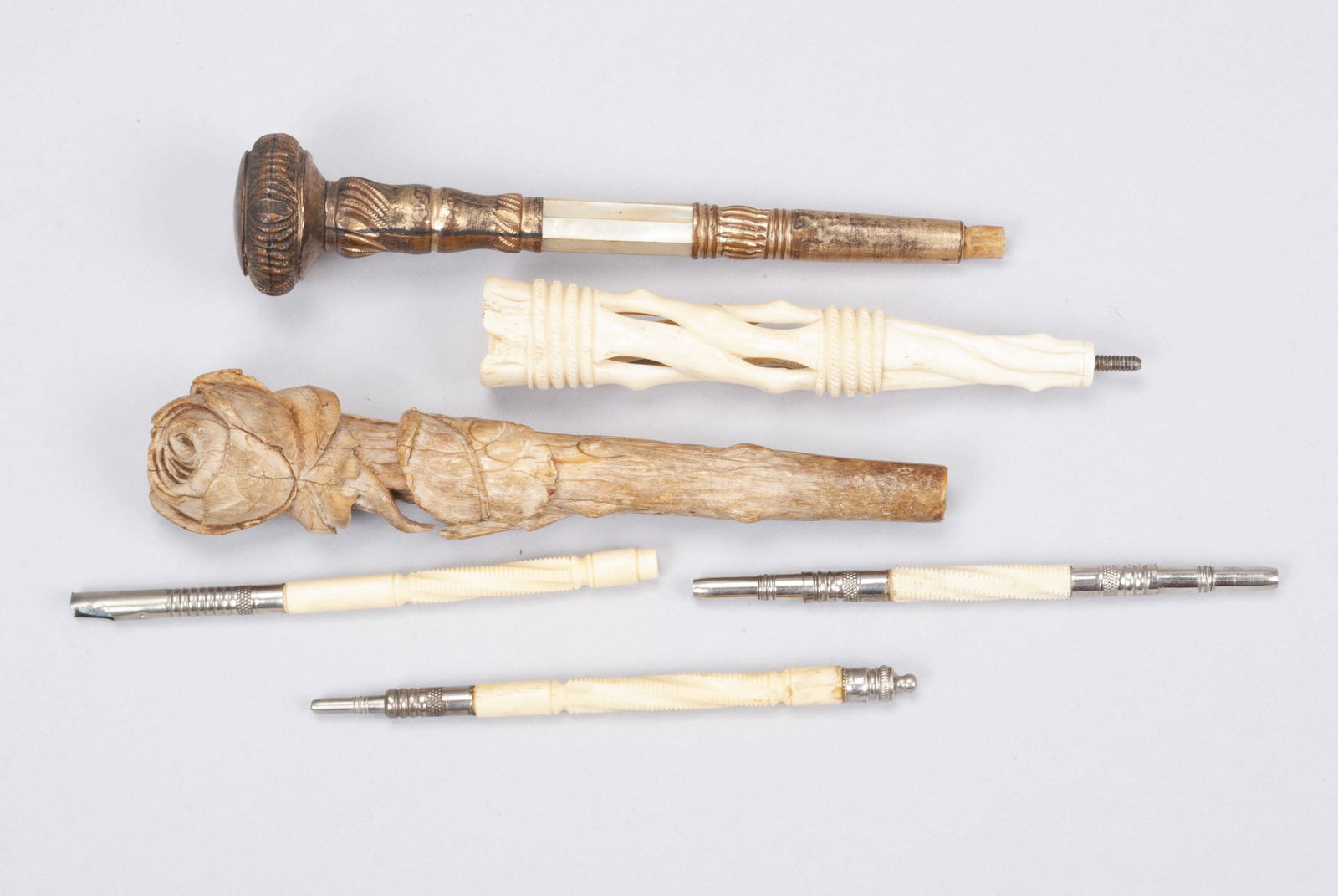 SIX VINTAGE PARASOL HANDLES AND PENS (1 of 3)