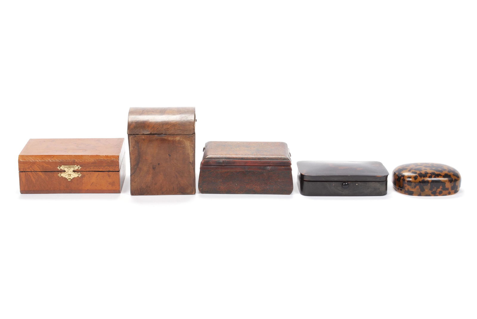 SELECTION OF FIVE DRESSER BOXES (1 of 3)