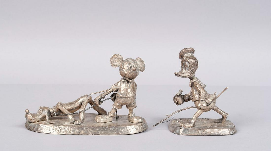 TWO PHILIP KRACZKOWSKI STERLING DISNEY STATUES (1 of 10)