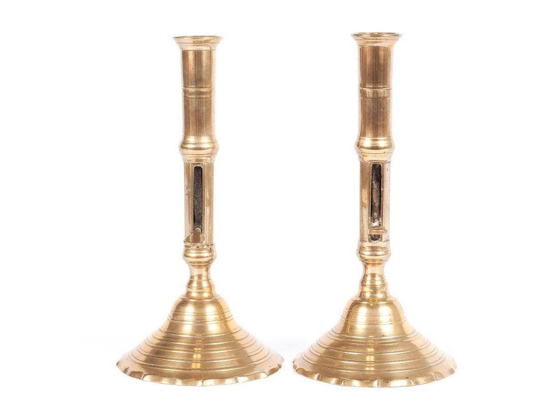 PAIR OF ENGLISH BRASS PUSH-UP CANDLESTICKS (1 of 4)