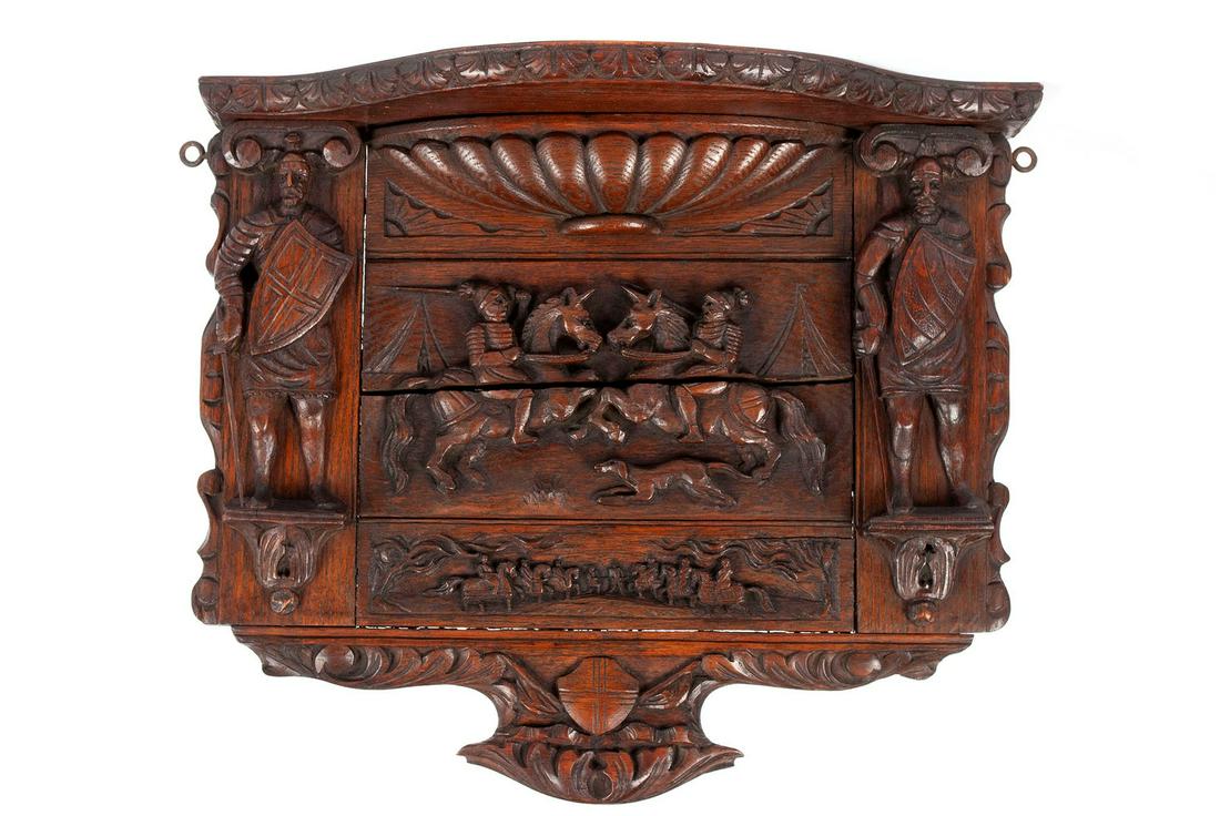 CARVED ENGLISH OAK WALL BRACKET (1 of 5)