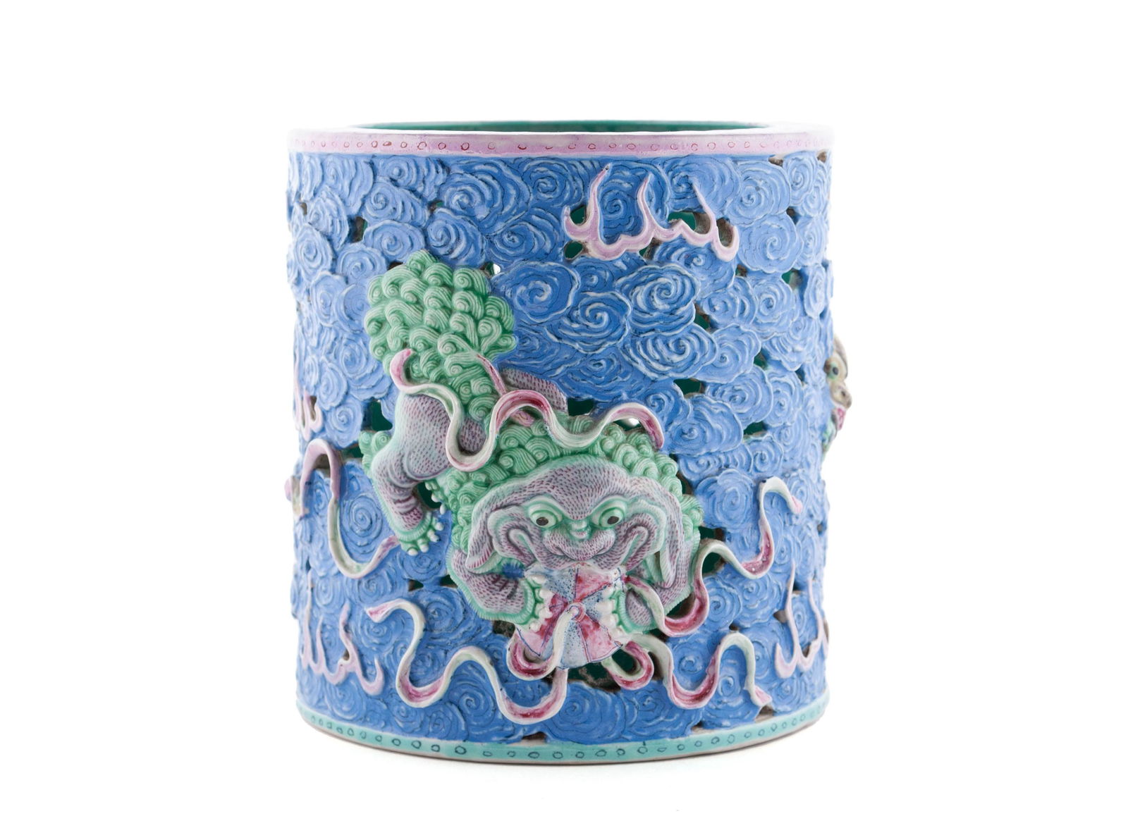 A FINE AND RARE CHINESE MOULDED BRUSH POT (1 of 9)
