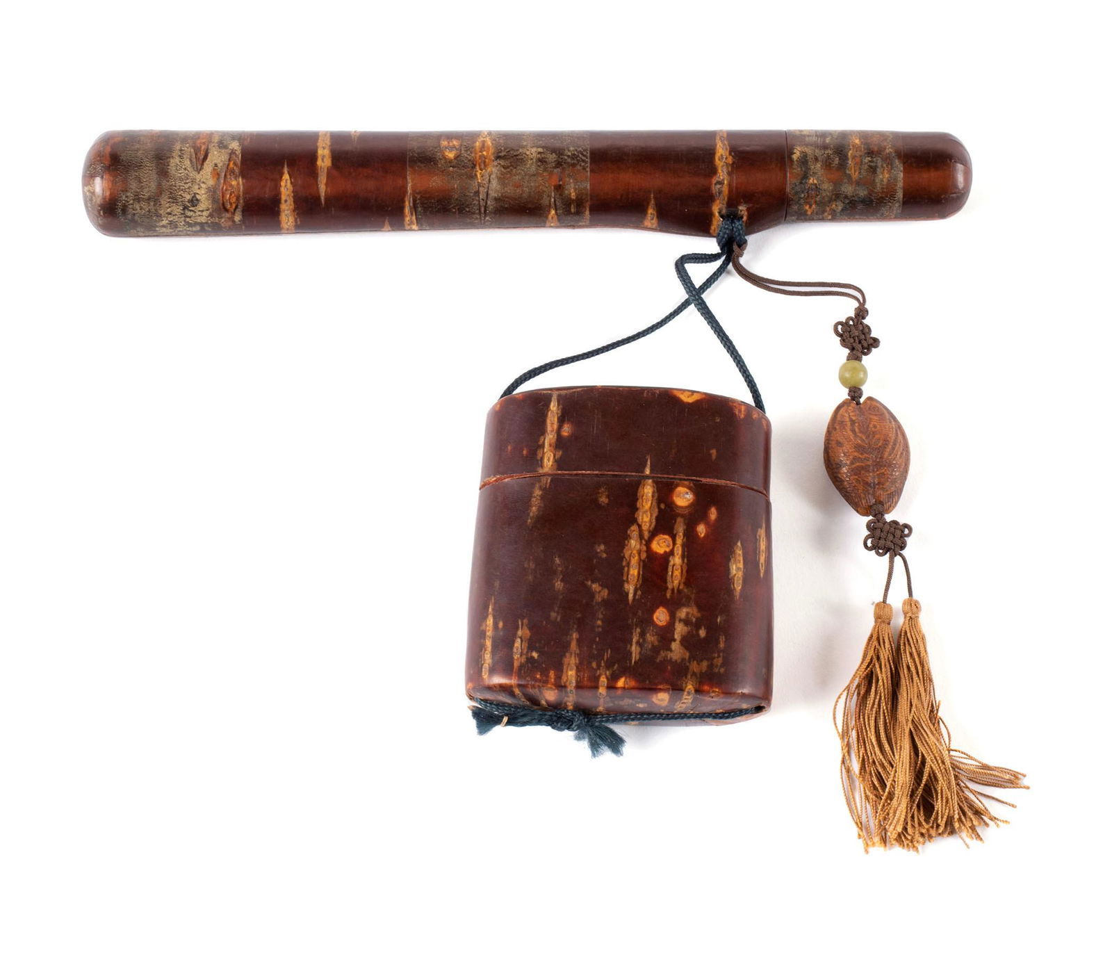 CHERRY BARK TOBACCO INRO AND PIPE CASE (1 of 5)